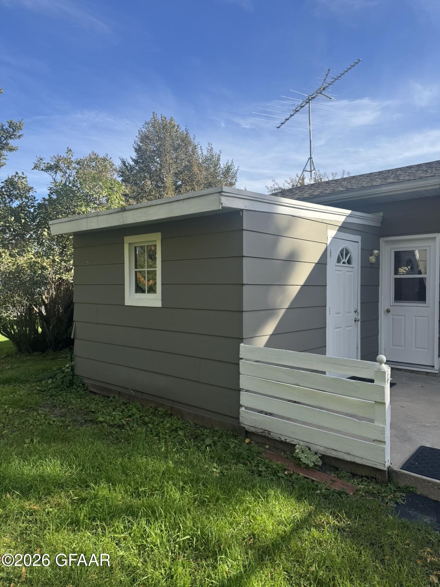 main property photo 19