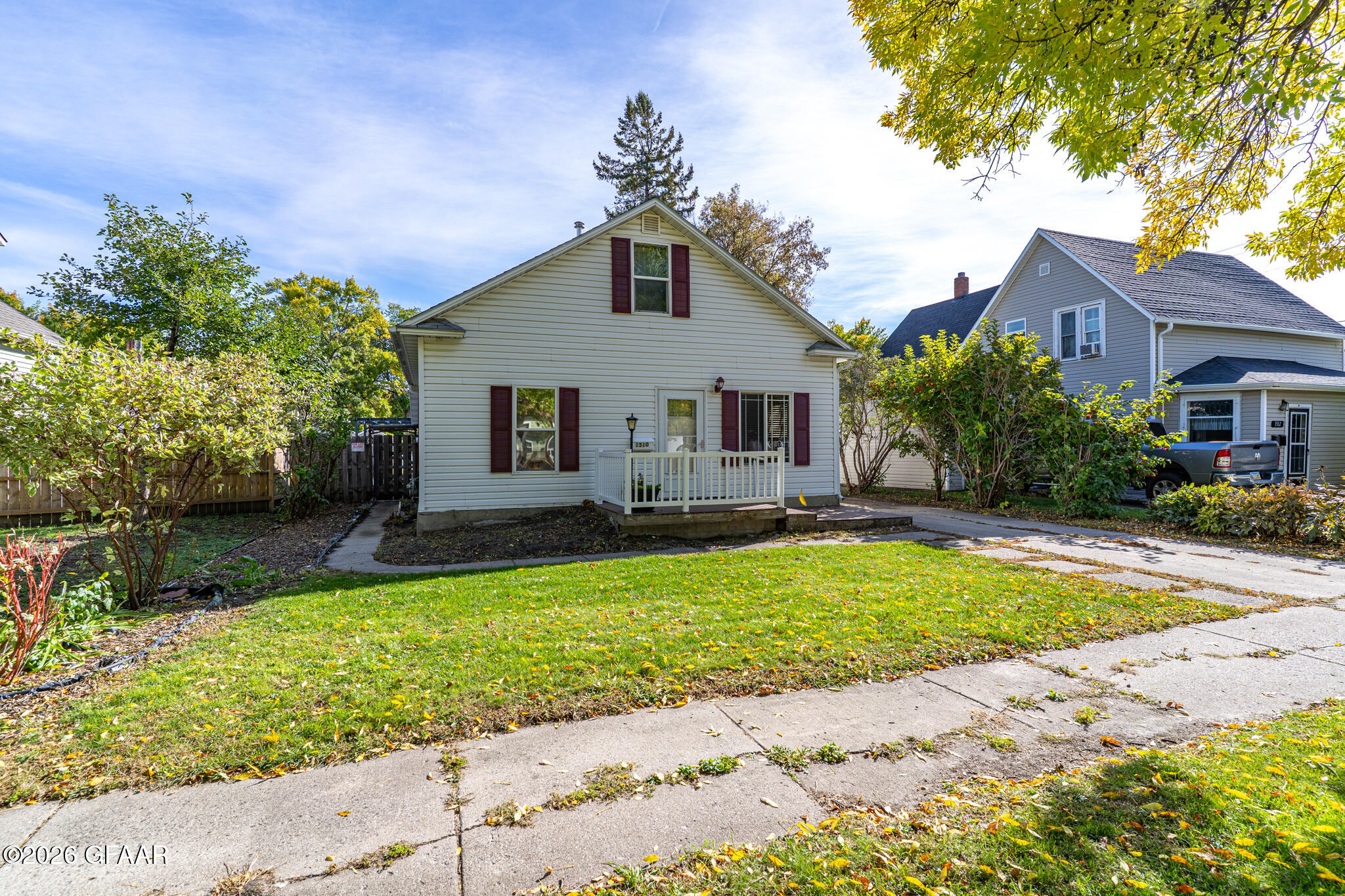 main property photo 36