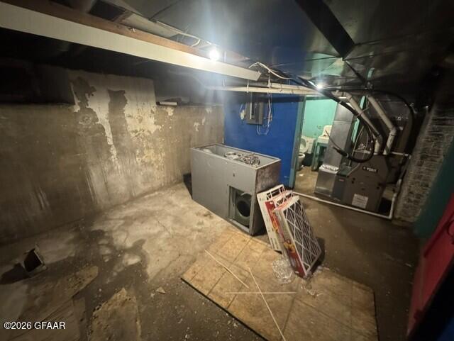 main property photo 14