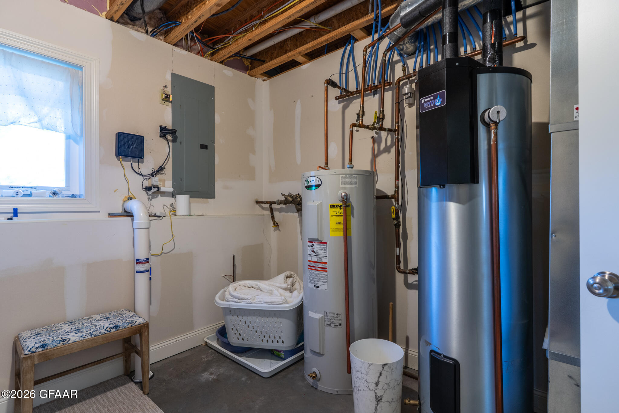 main property photo 47
