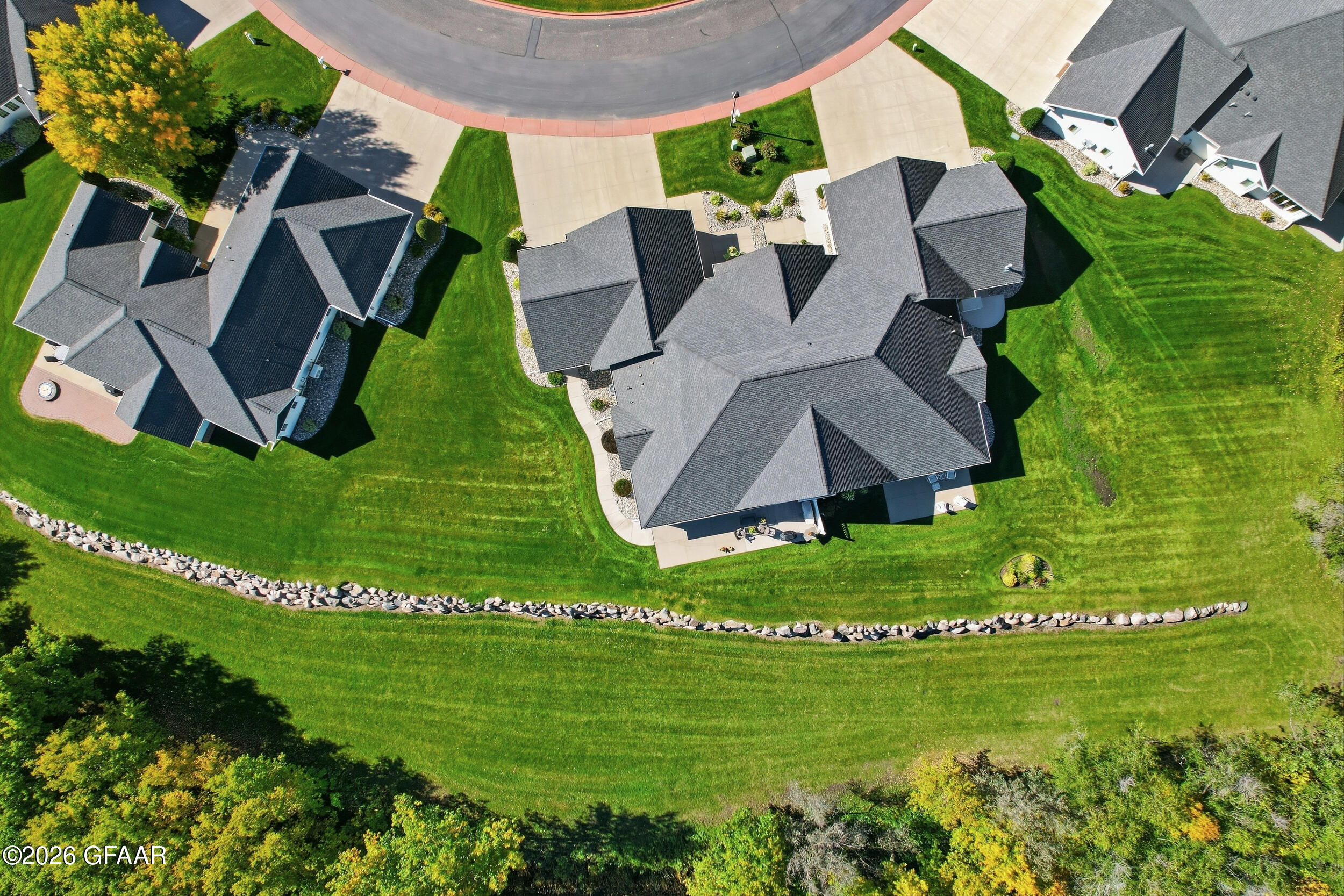 main property photo 44