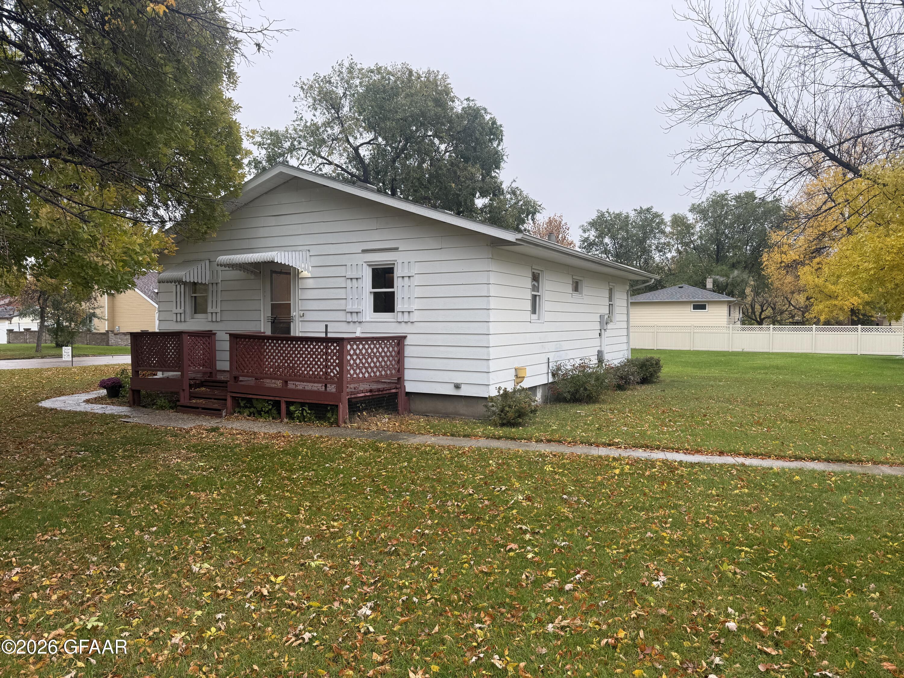 main property photo 2