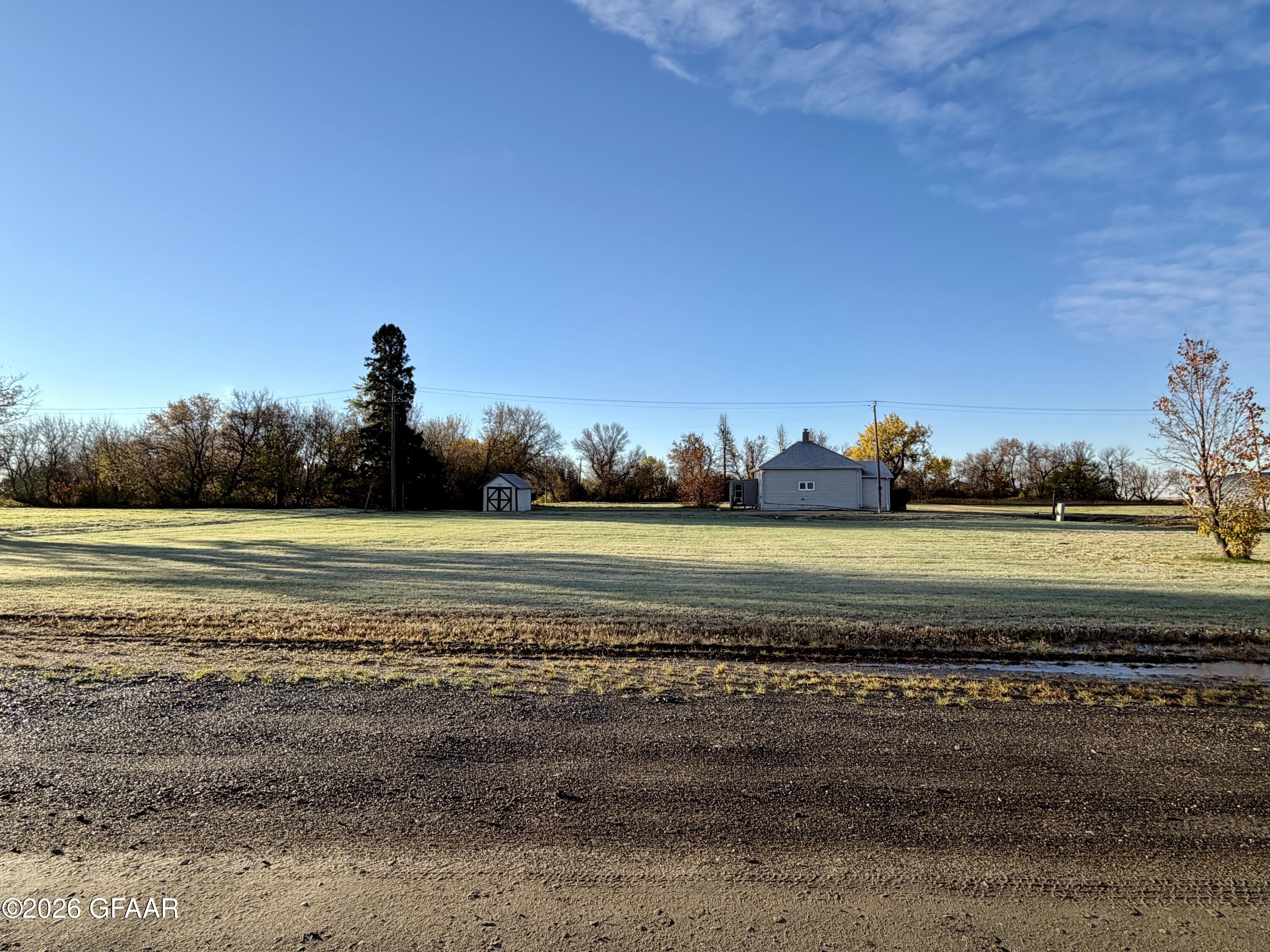 main property photo 23