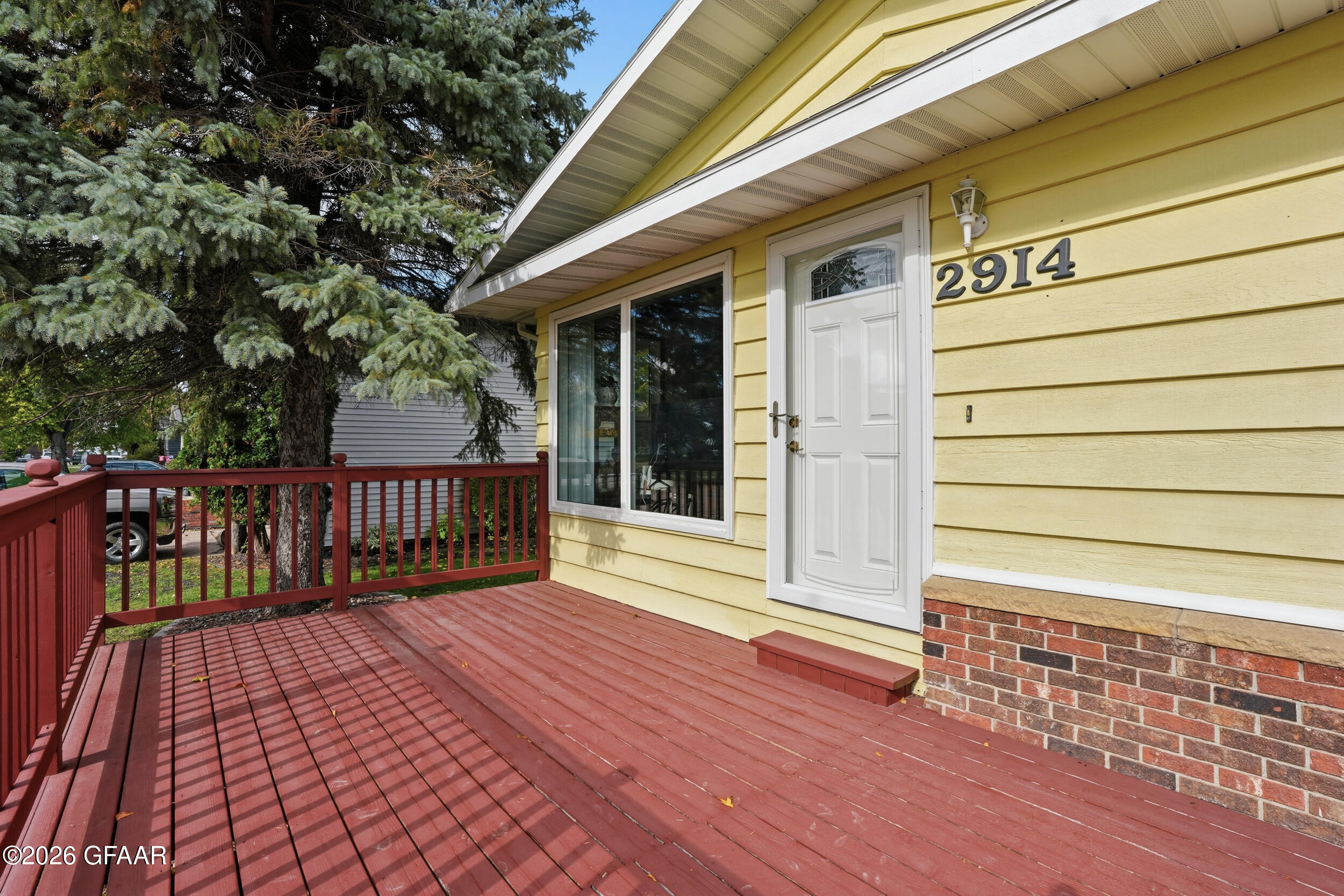 main property photo 30