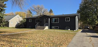 image of property with 8 Bed | 4 Bath | 3,320 Sqft