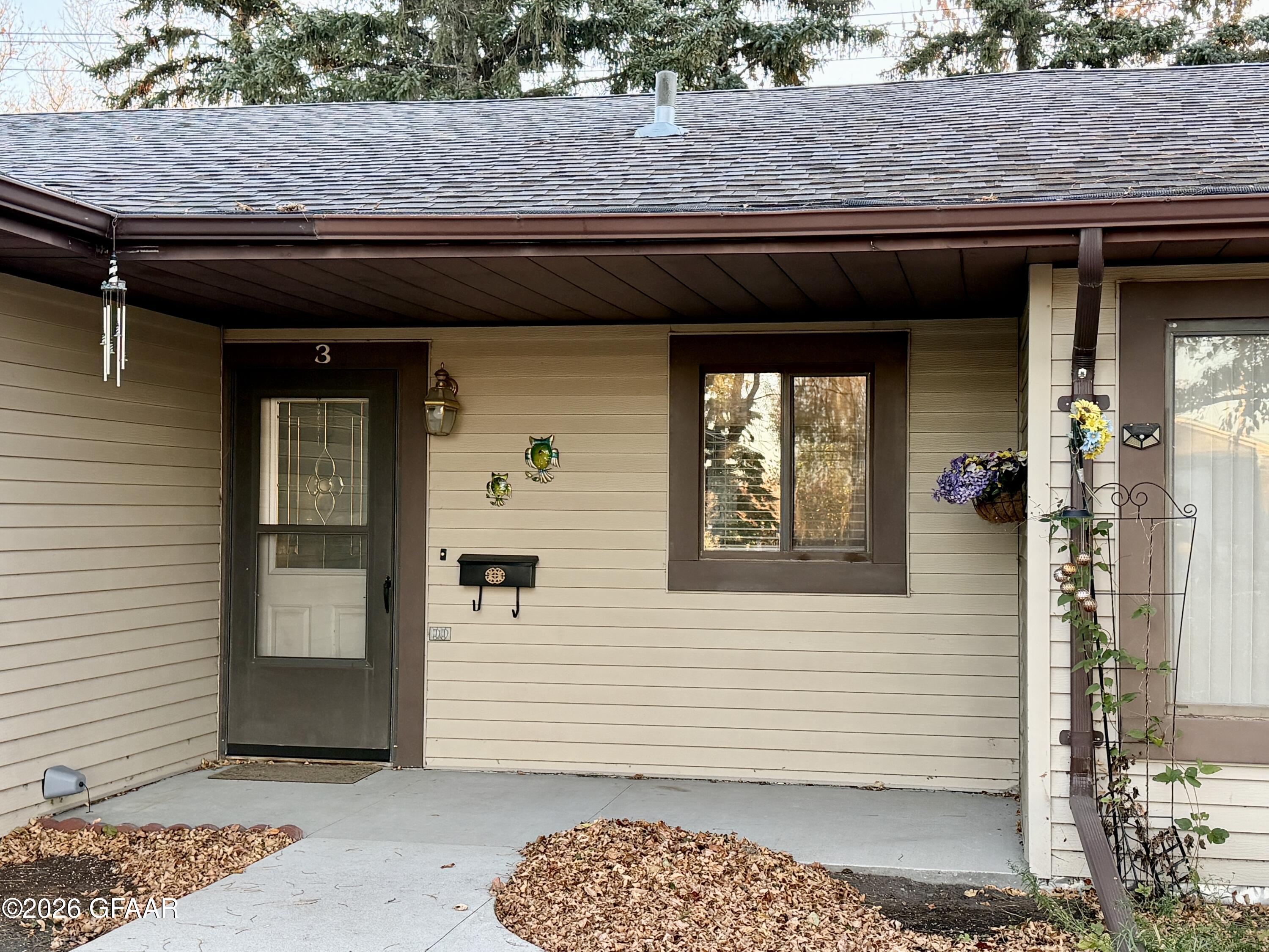 main property photo 0