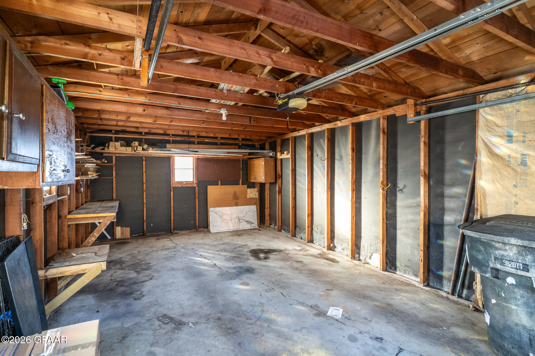 property viewer photo 19