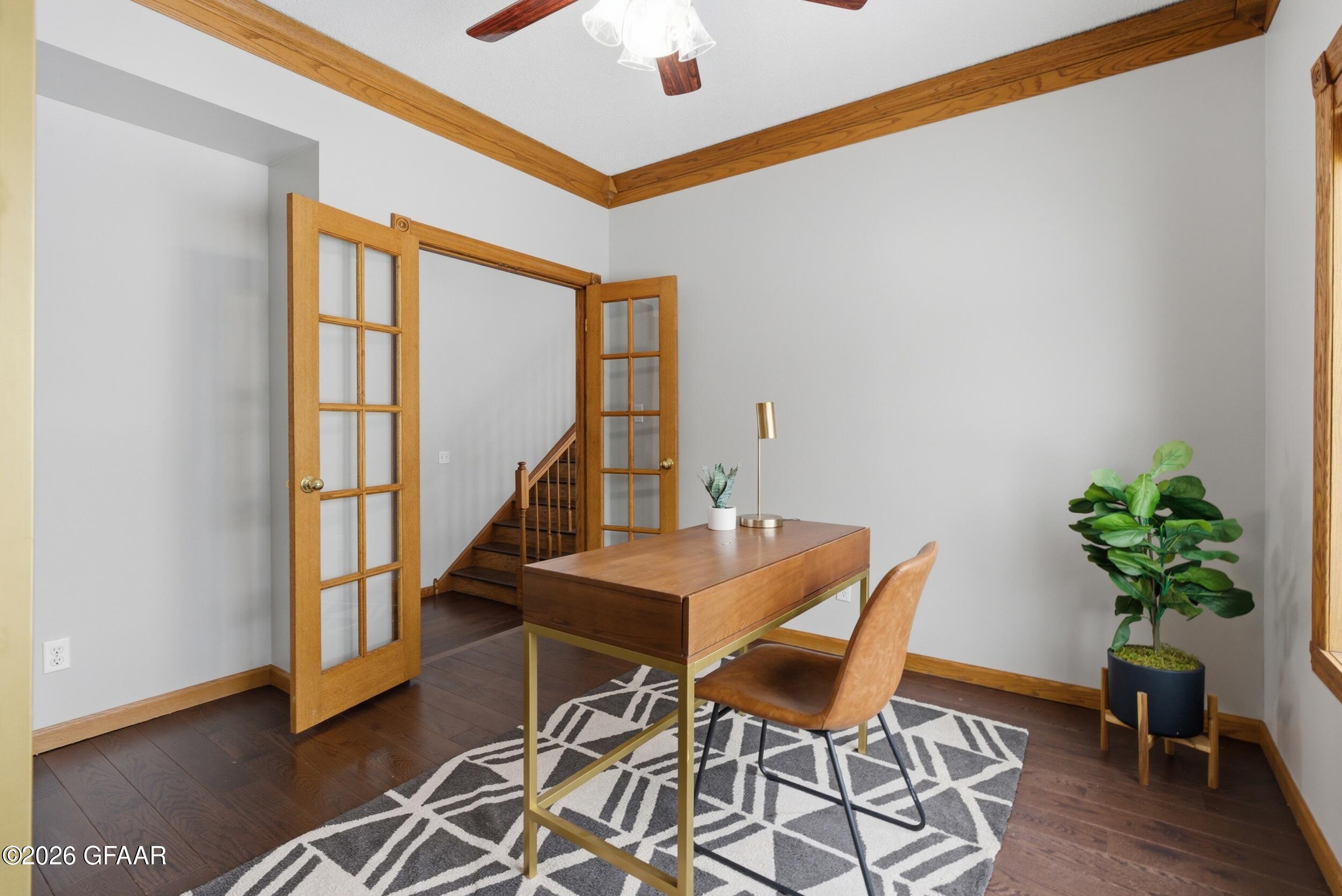 main property photo 8