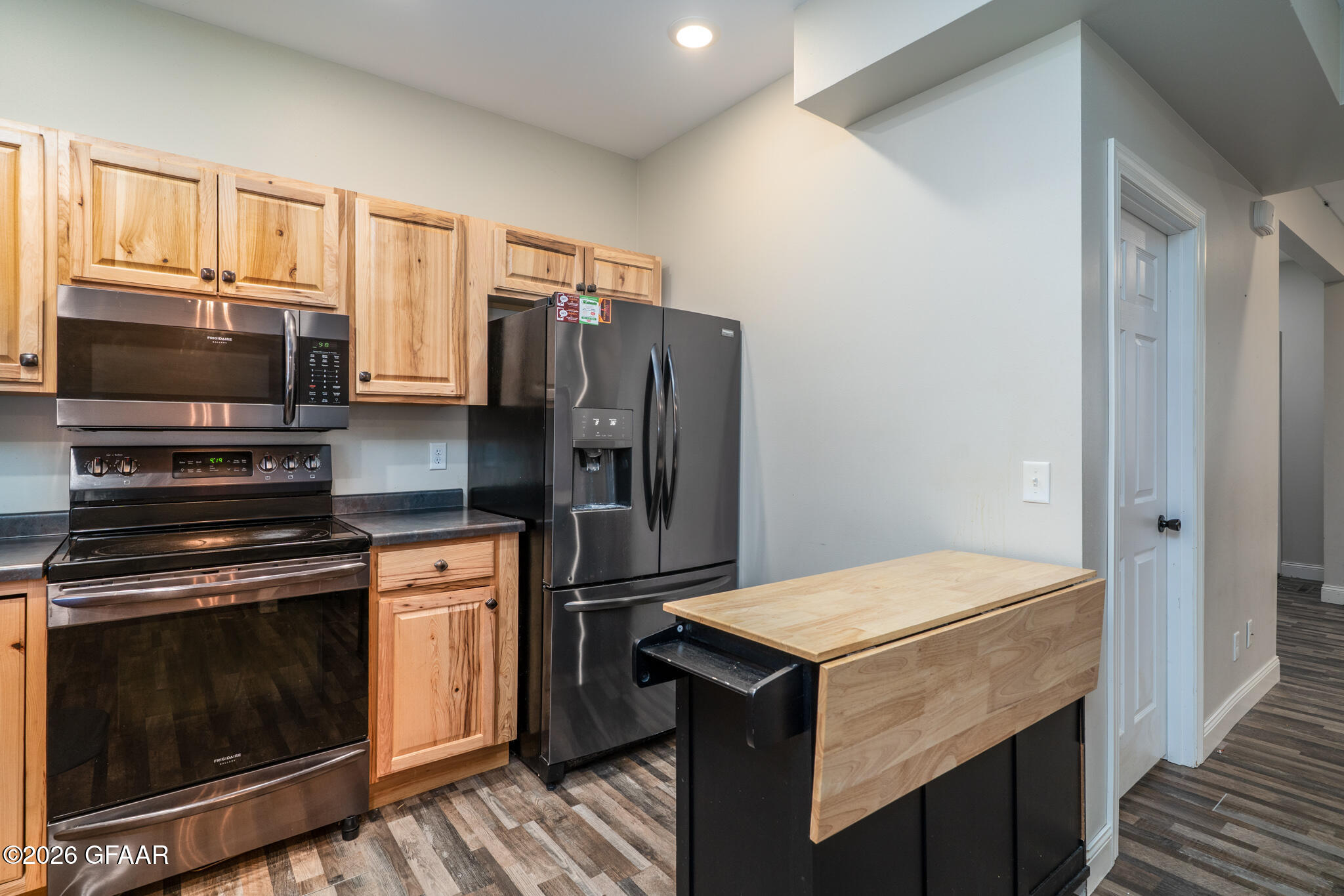 property viewer photo 7