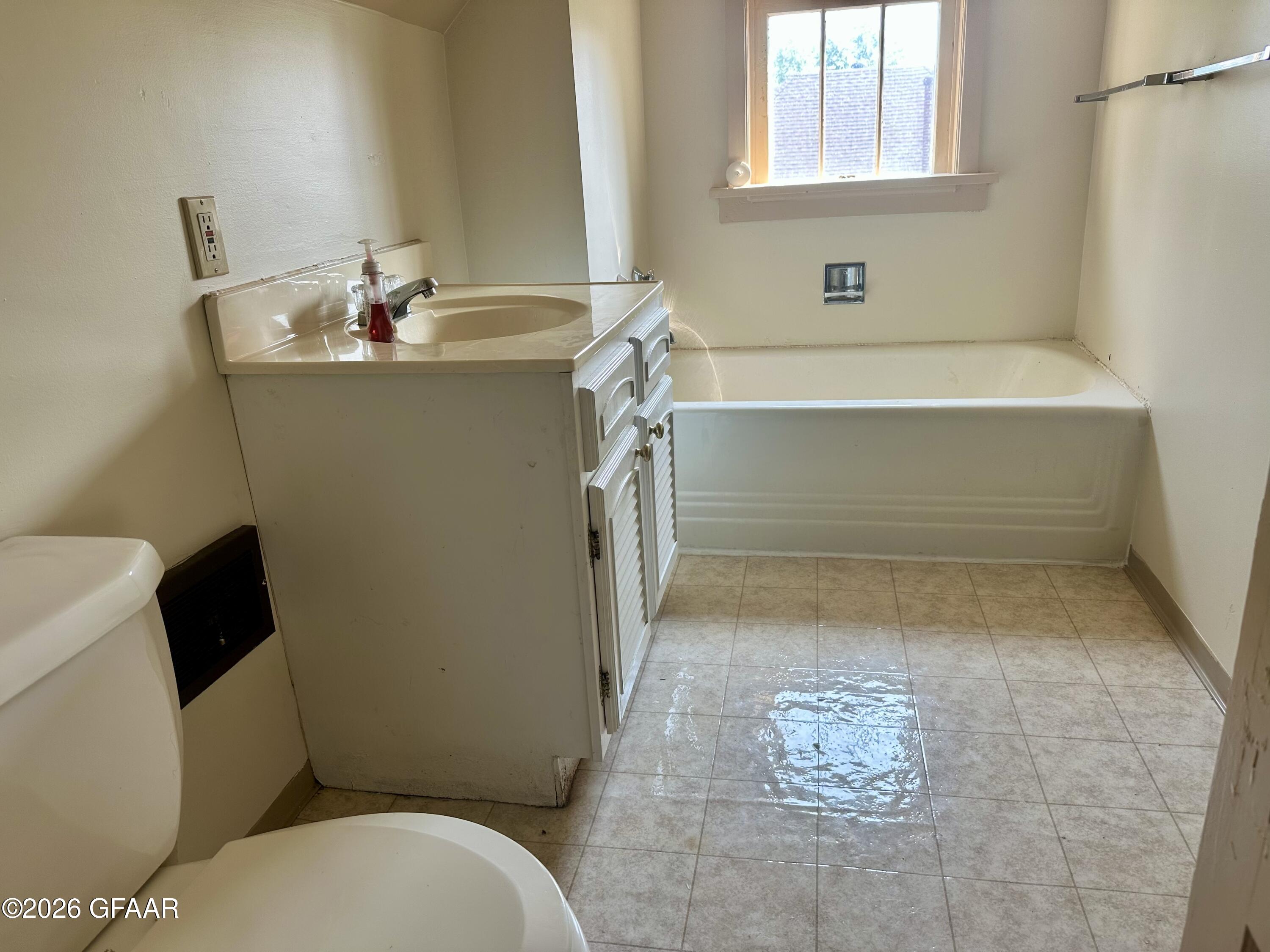 property viewer photo 17