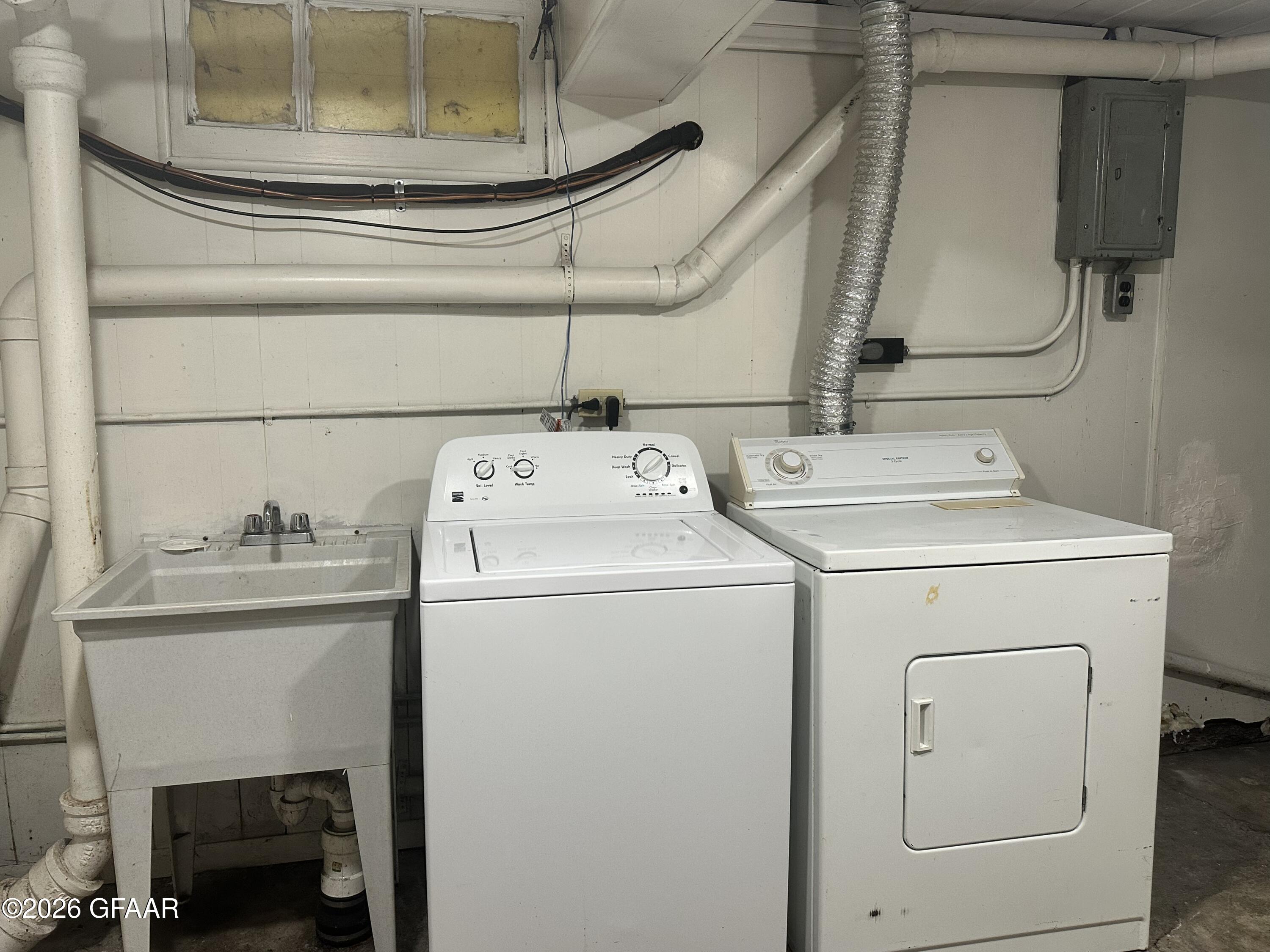 property viewer photo 20