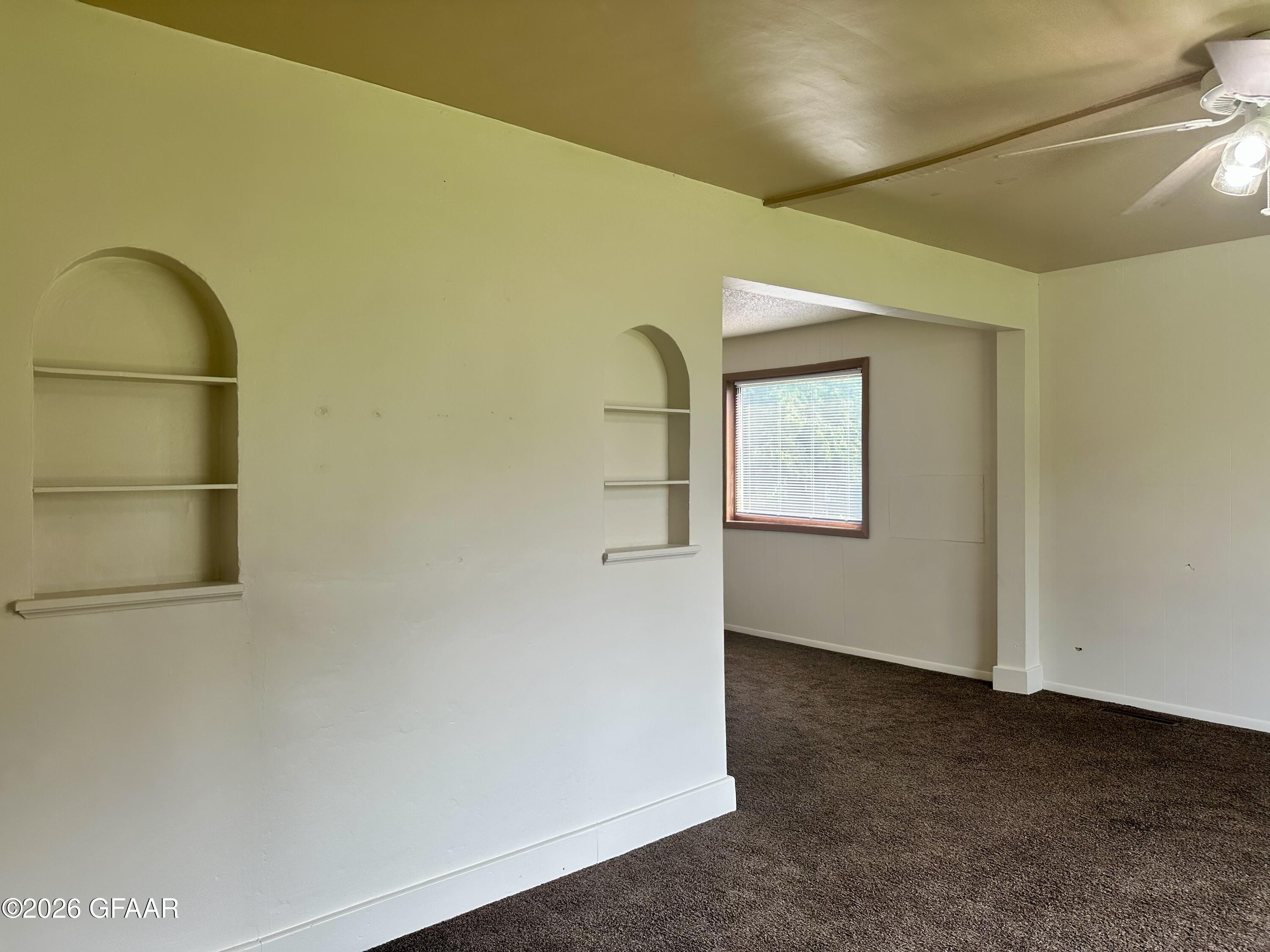 property viewer photo 4
