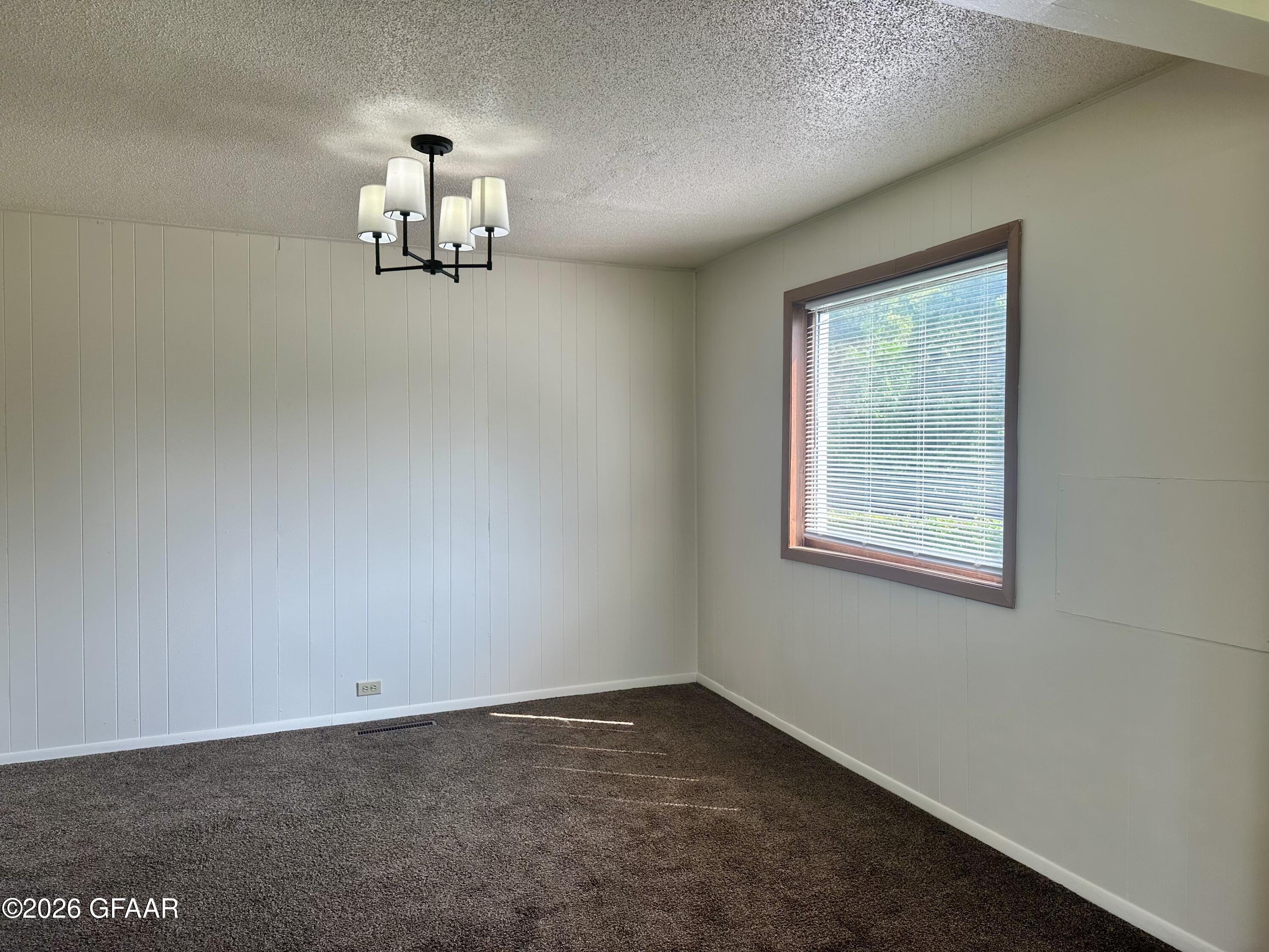 property viewer photo 6