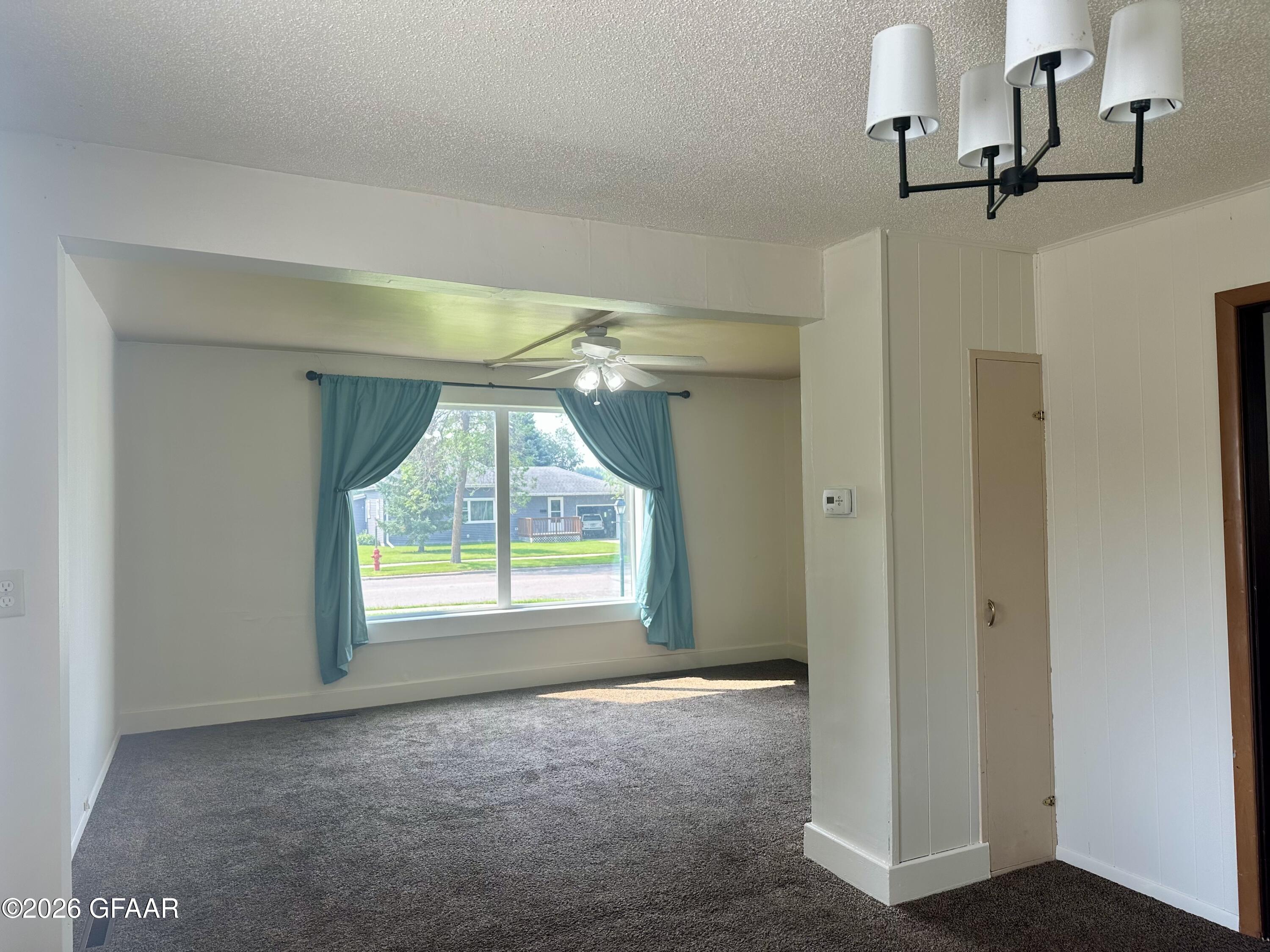 property viewer photo 7