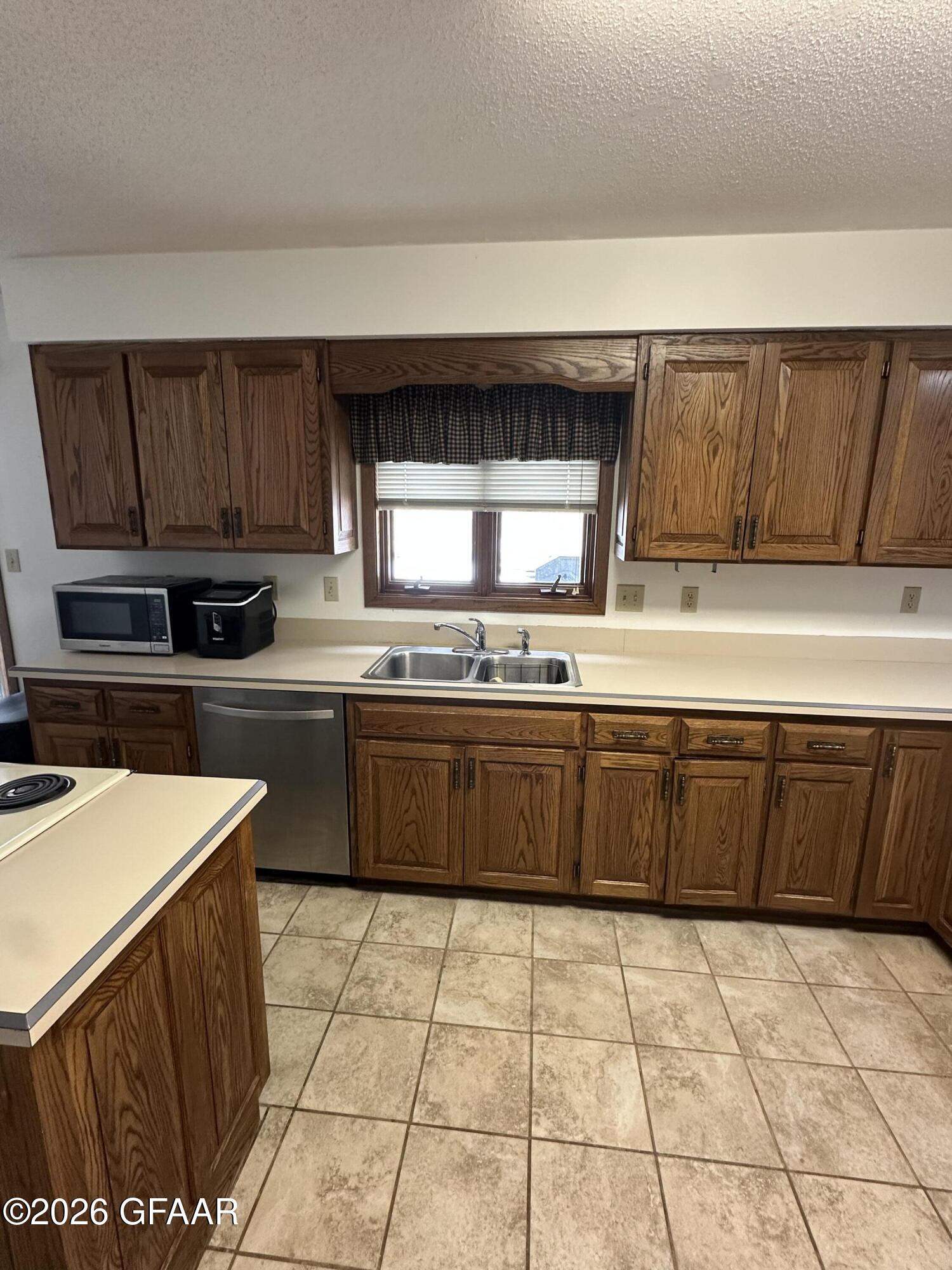 property viewer photo 1