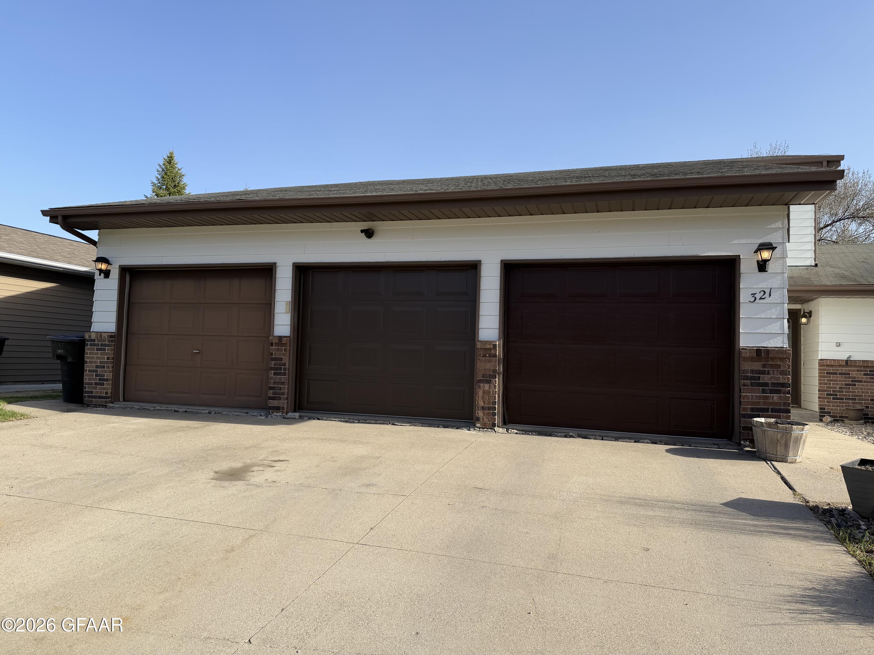 property viewer photo 19