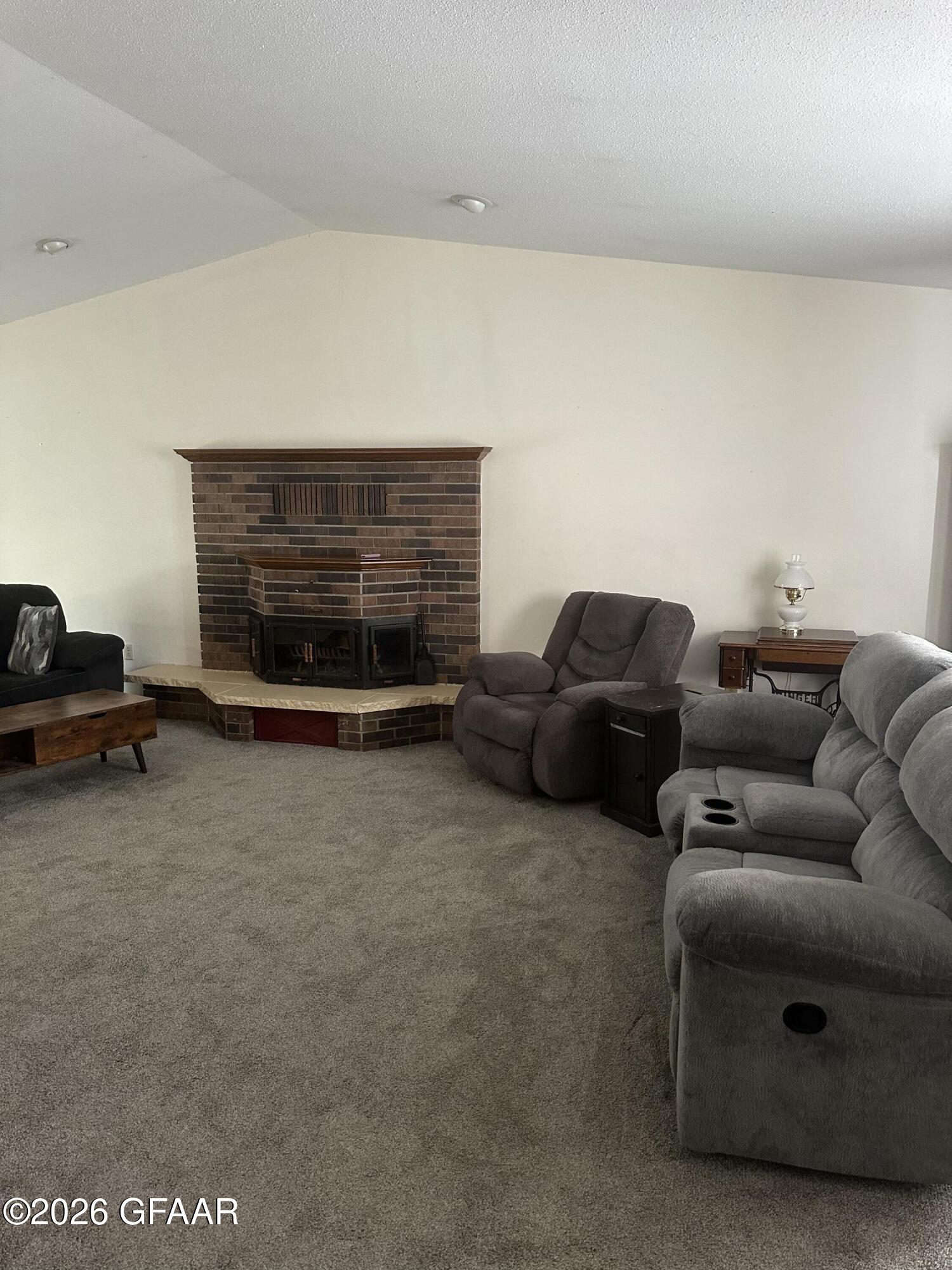 property viewer photo 5