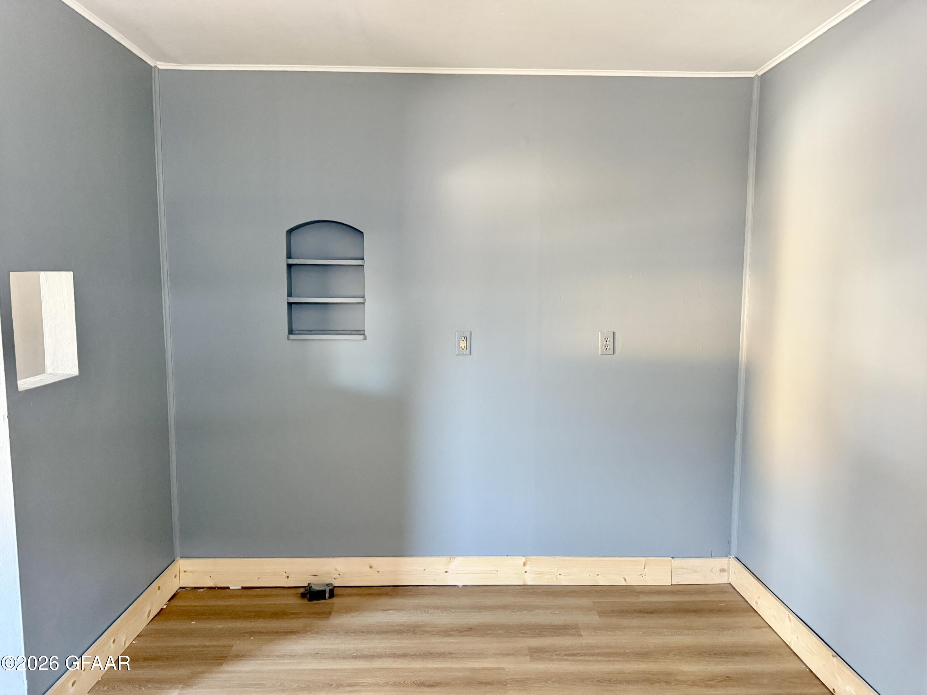 property viewer photo 7