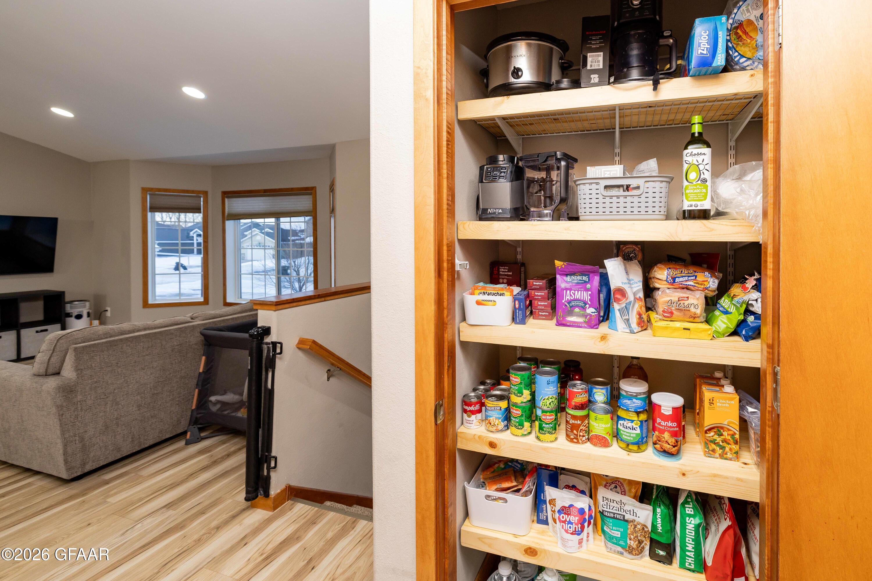 property viewer photo 11