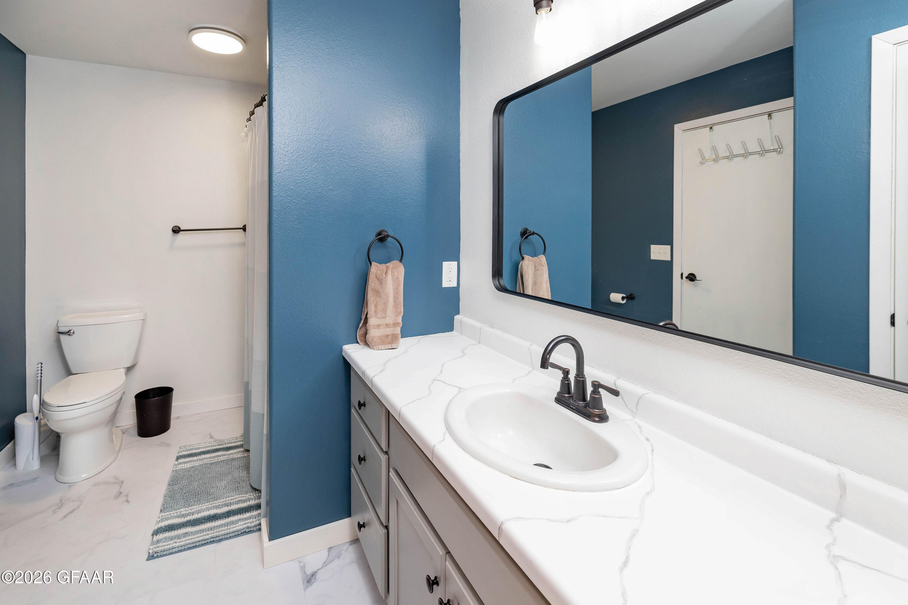 property viewer photo 14