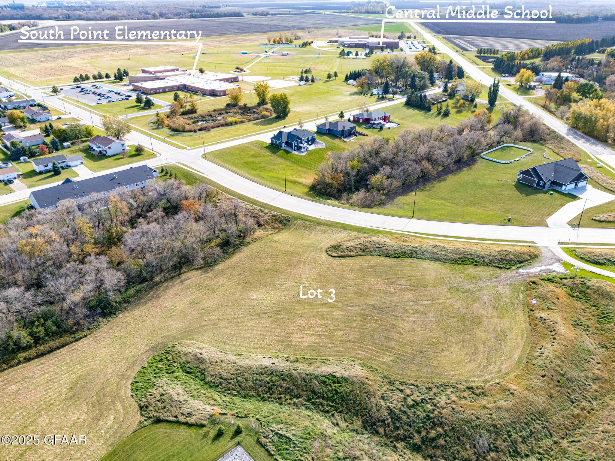 main property photo 3