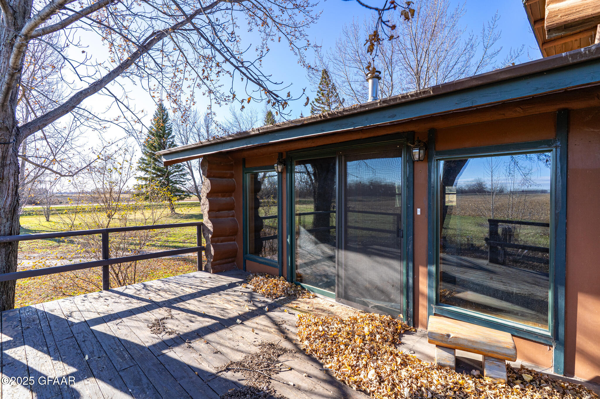 main property photo 26