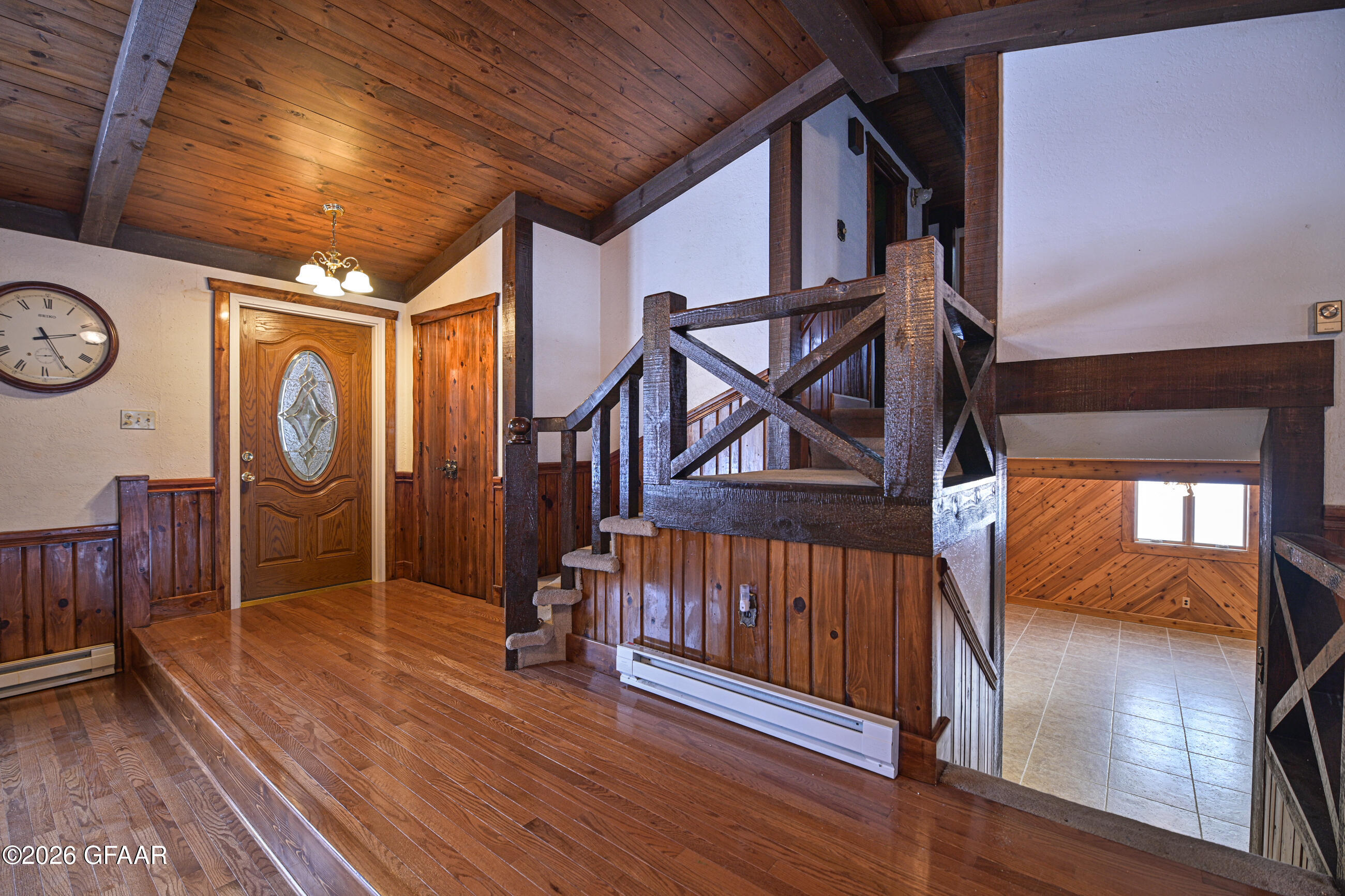 property viewer photo 1