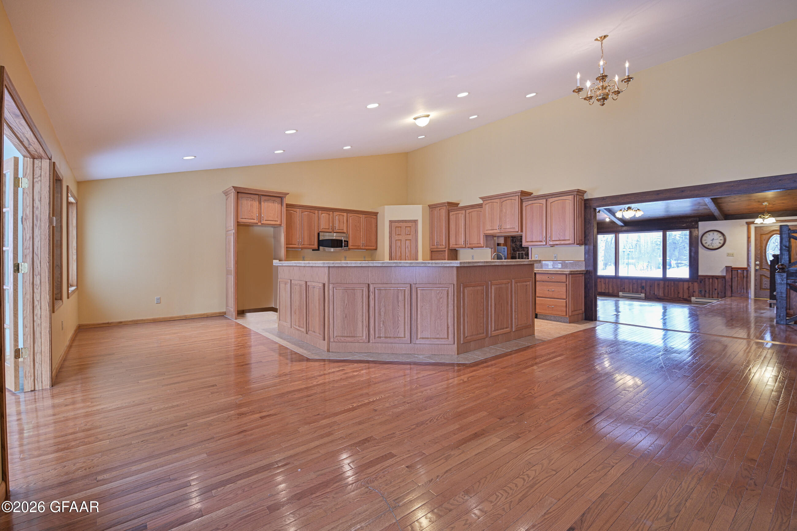 property viewer photo 13