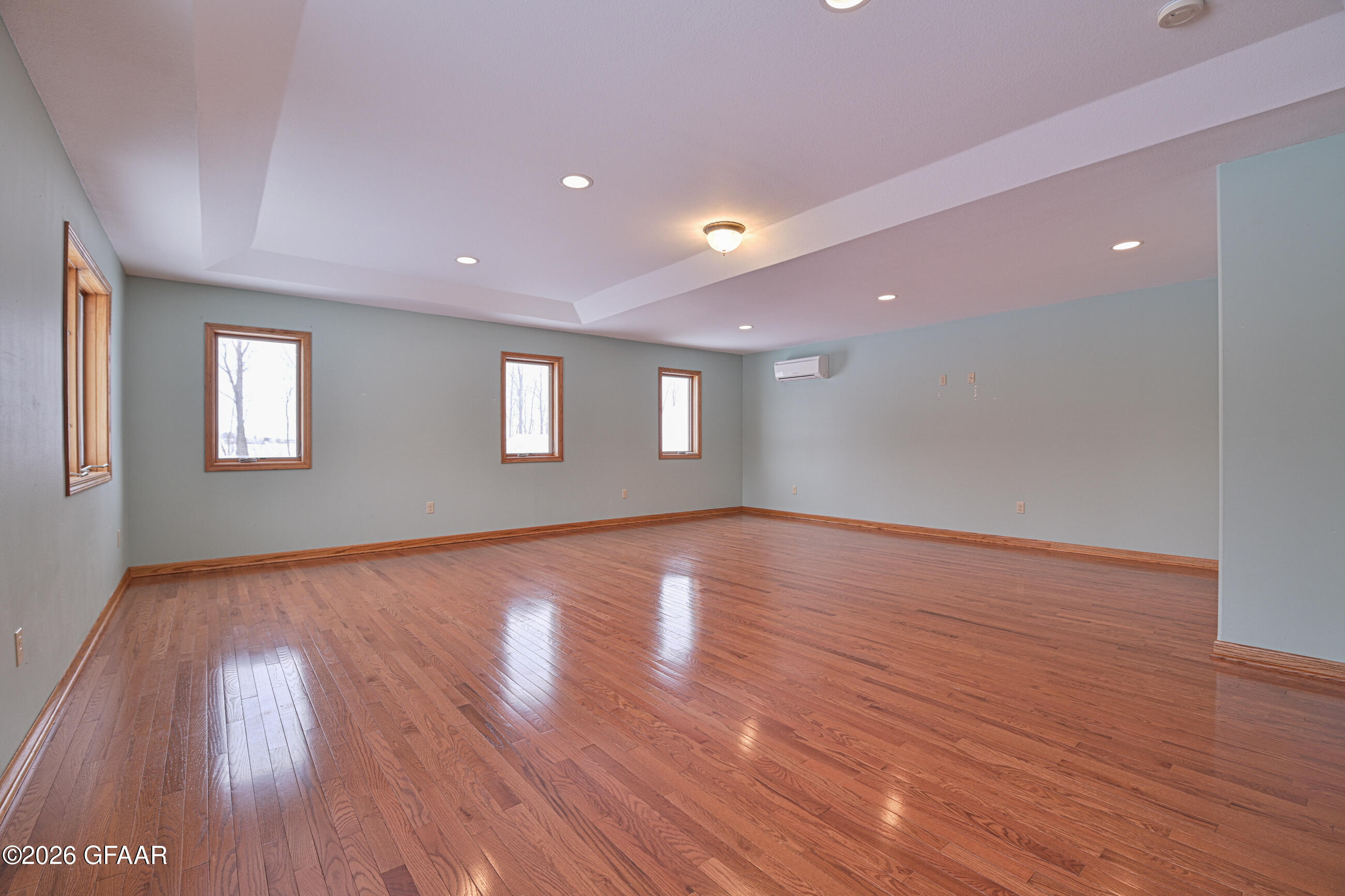 property viewer photo 19