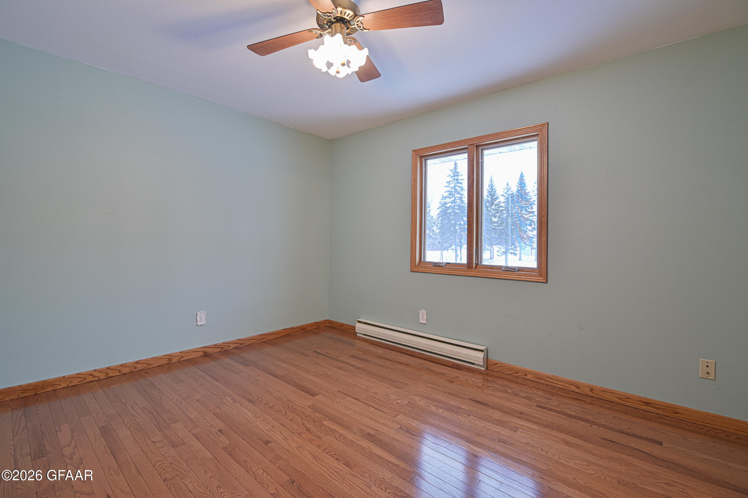 property viewer photo 25