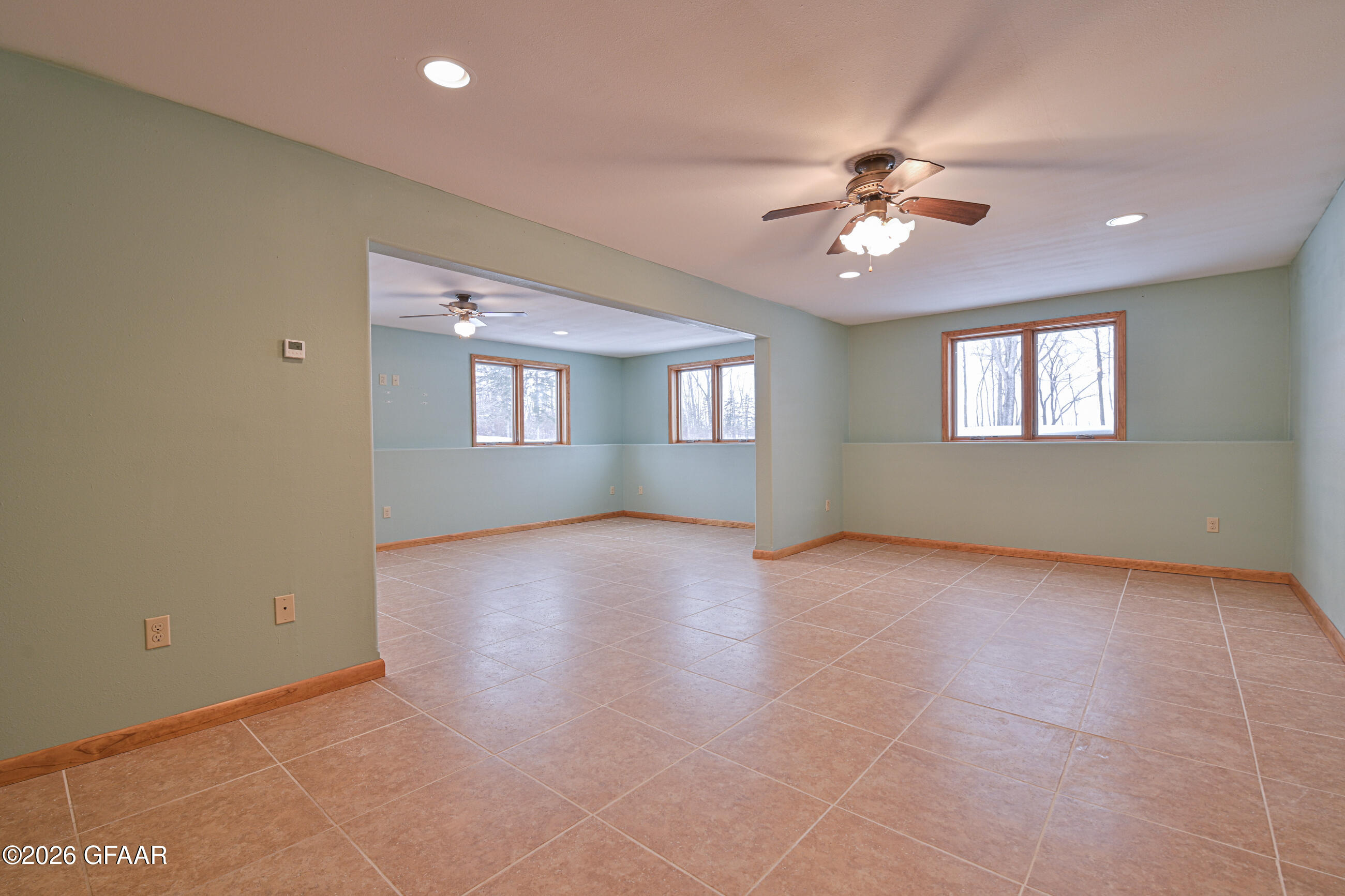 property viewer photo 36