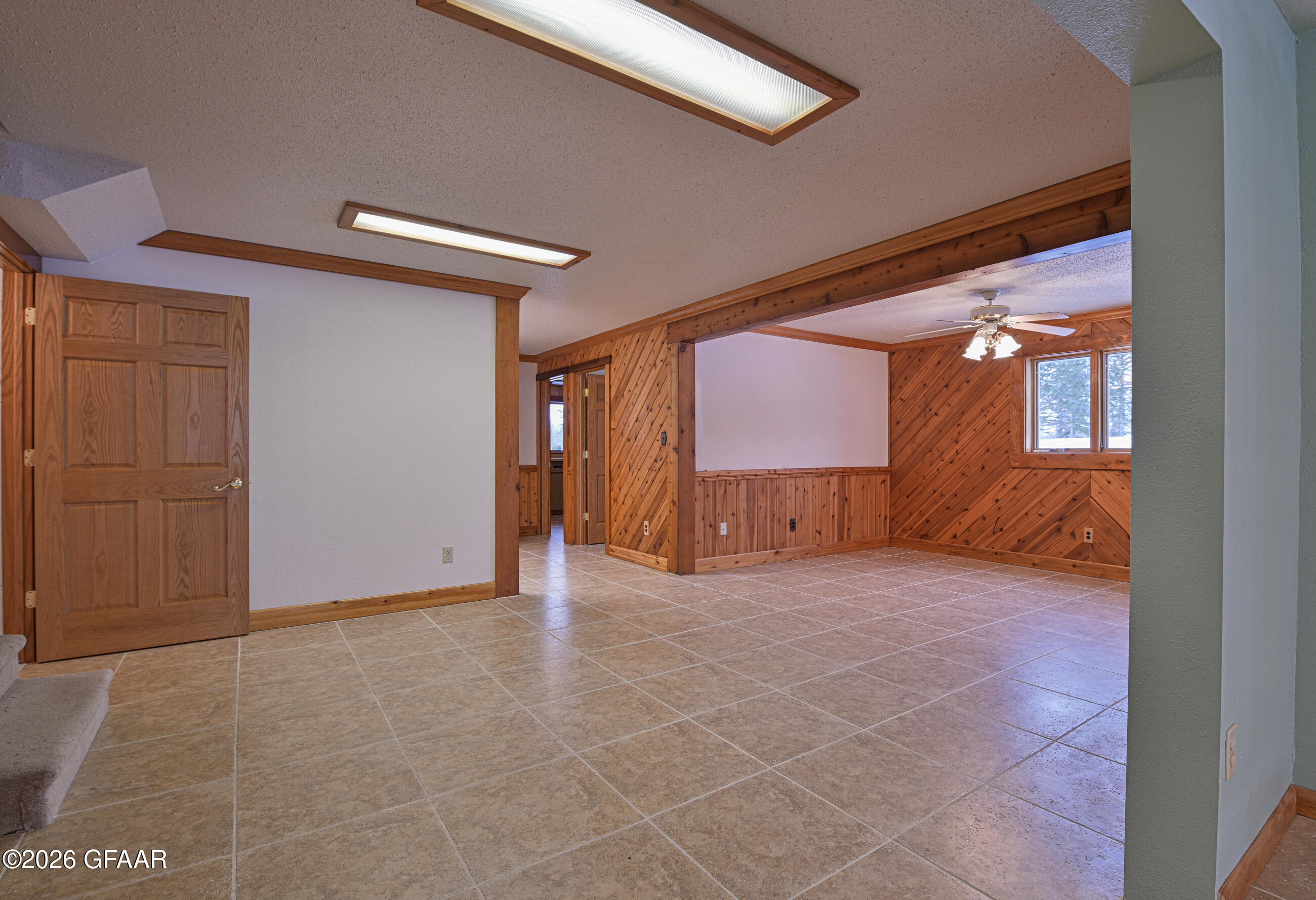 property viewer photo 37