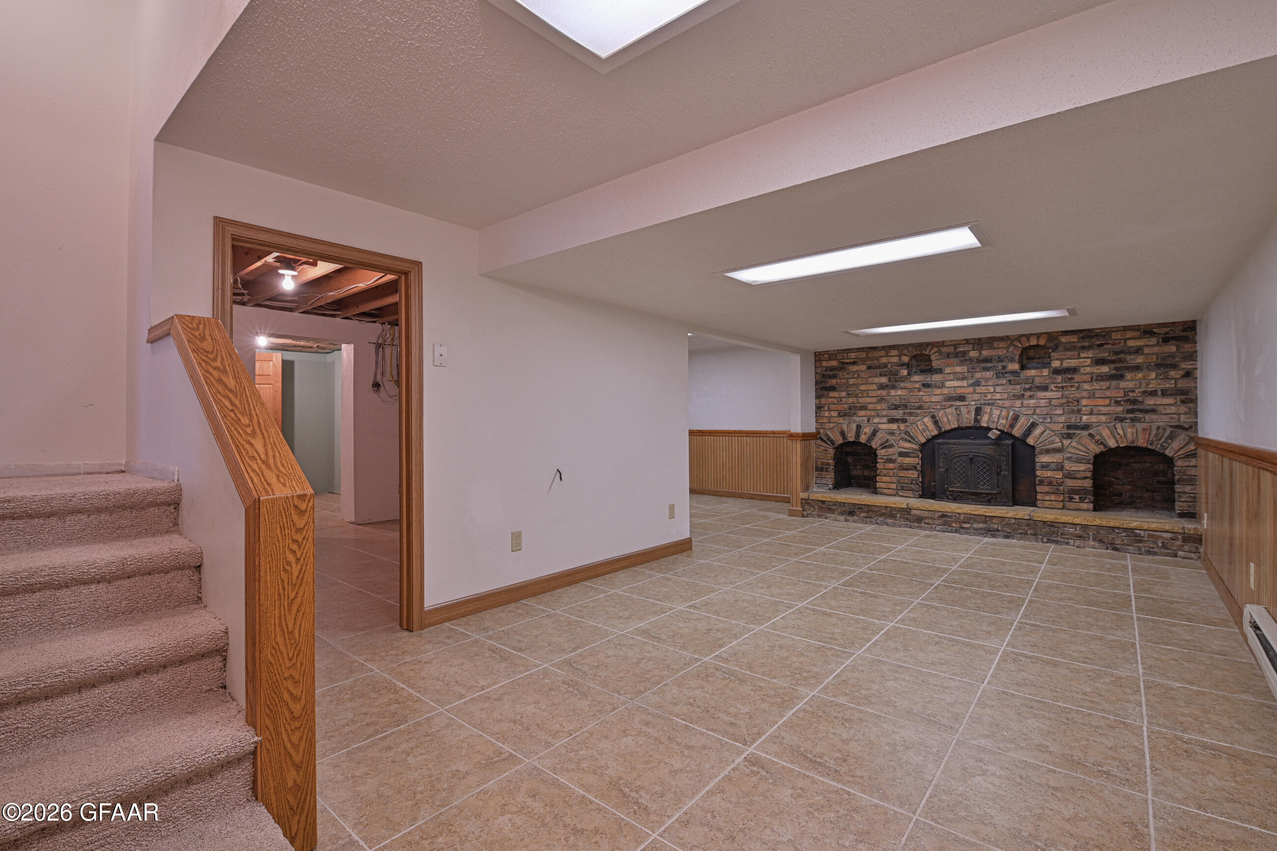 property viewer photo 43