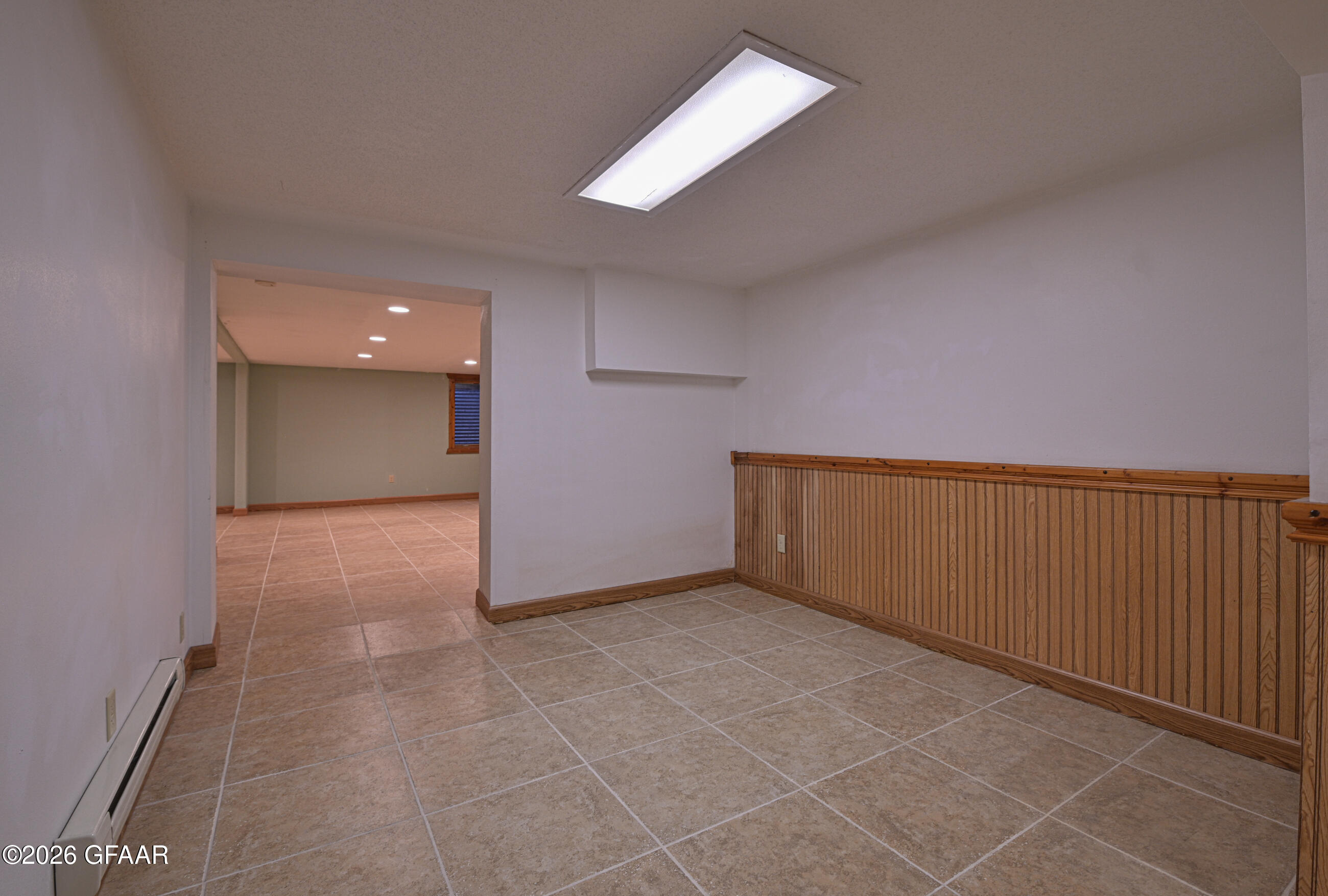 property viewer photo 46