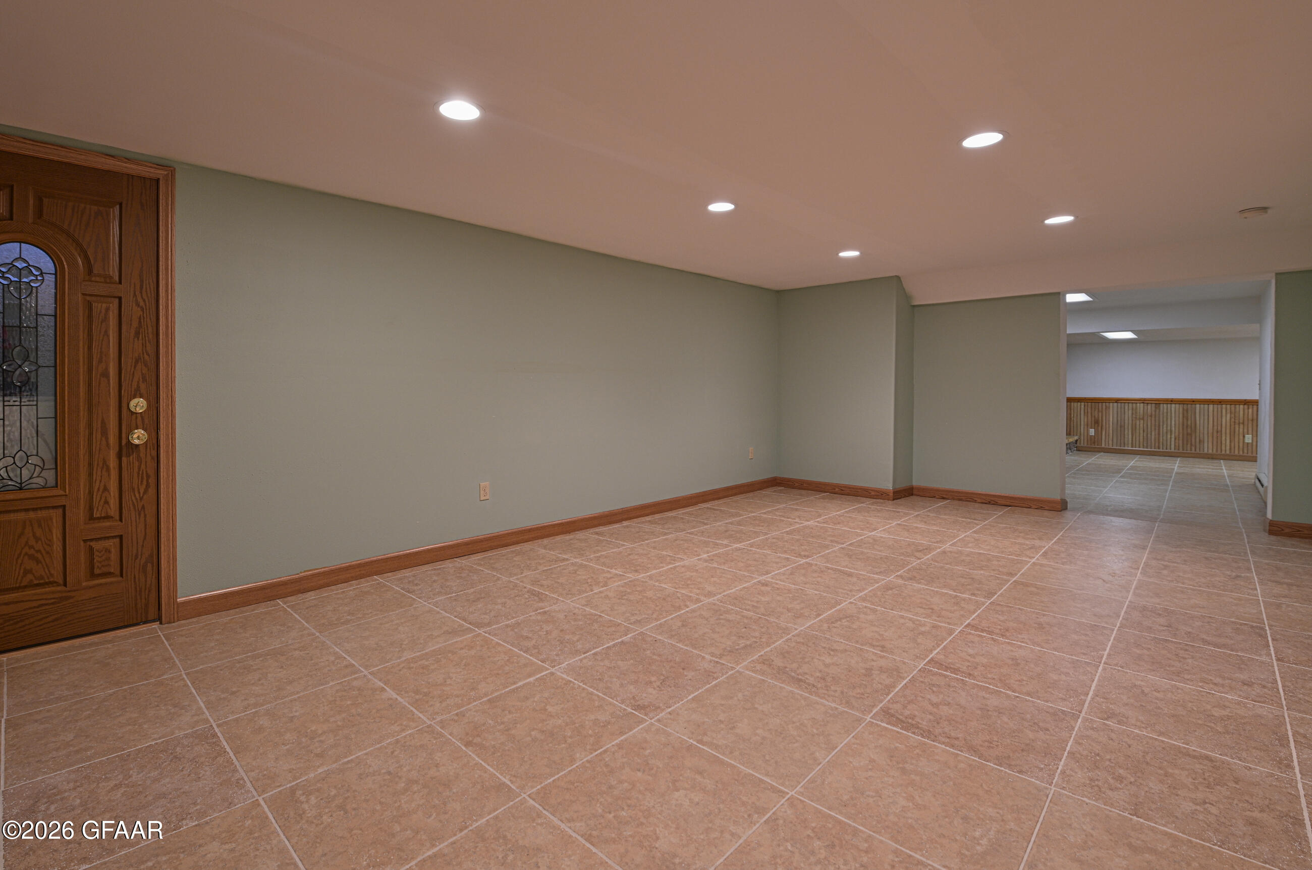 property viewer photo 48
