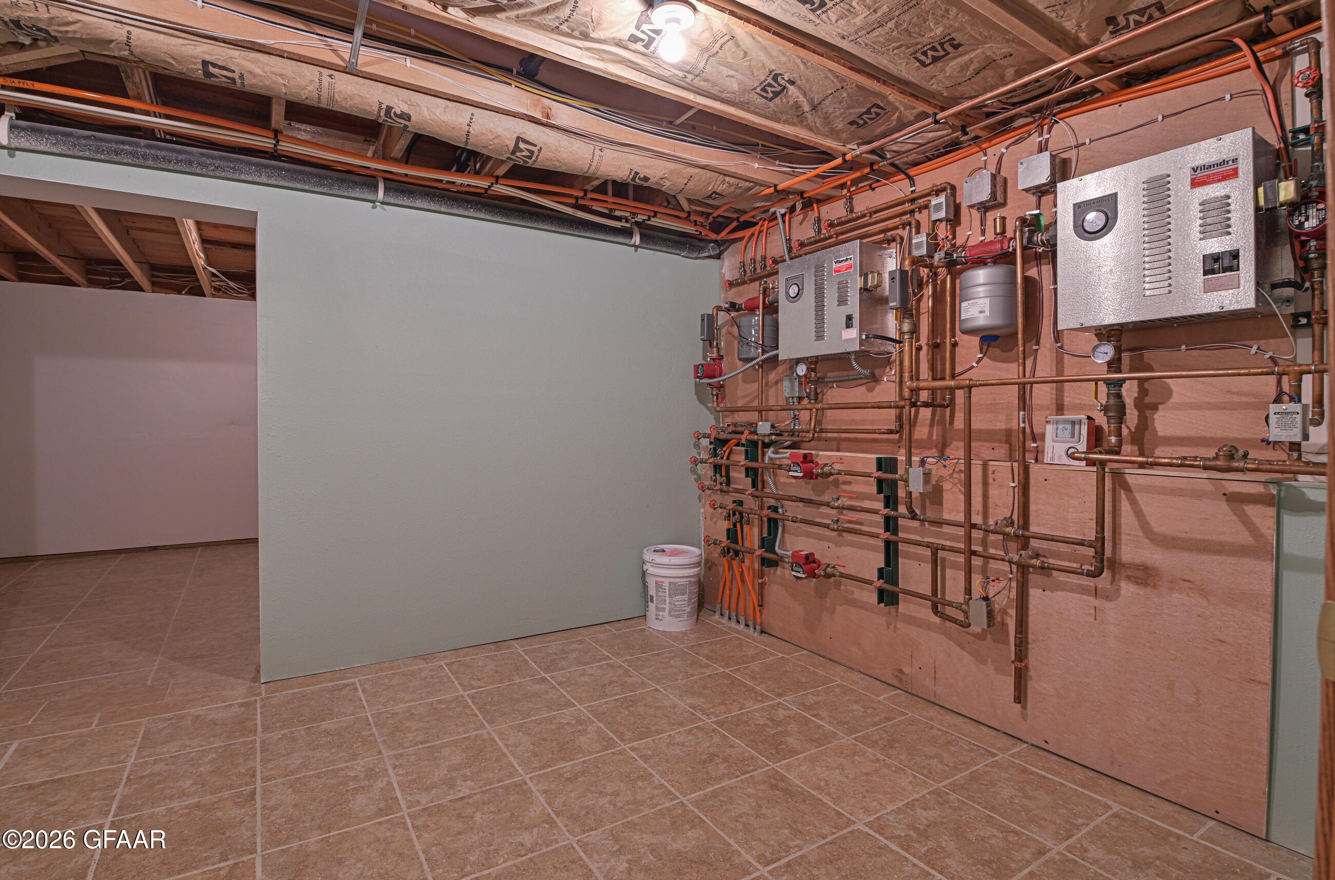 property viewer photo 51