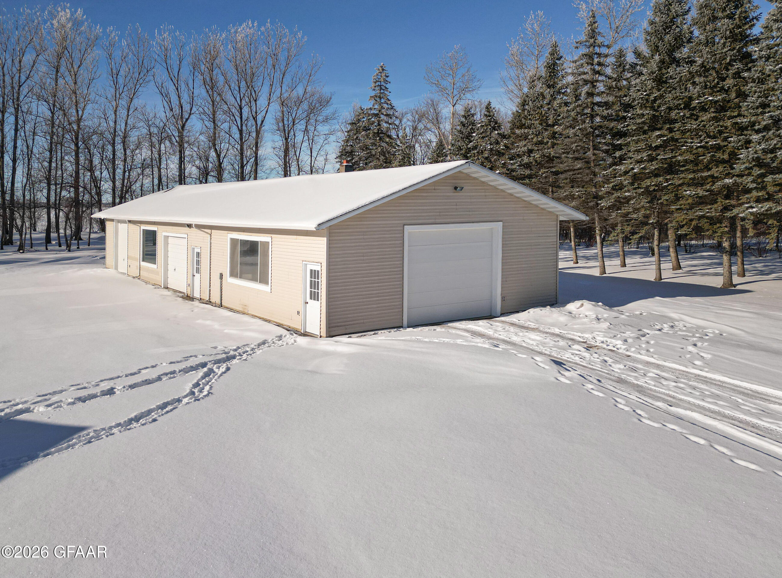 property viewer photo 68