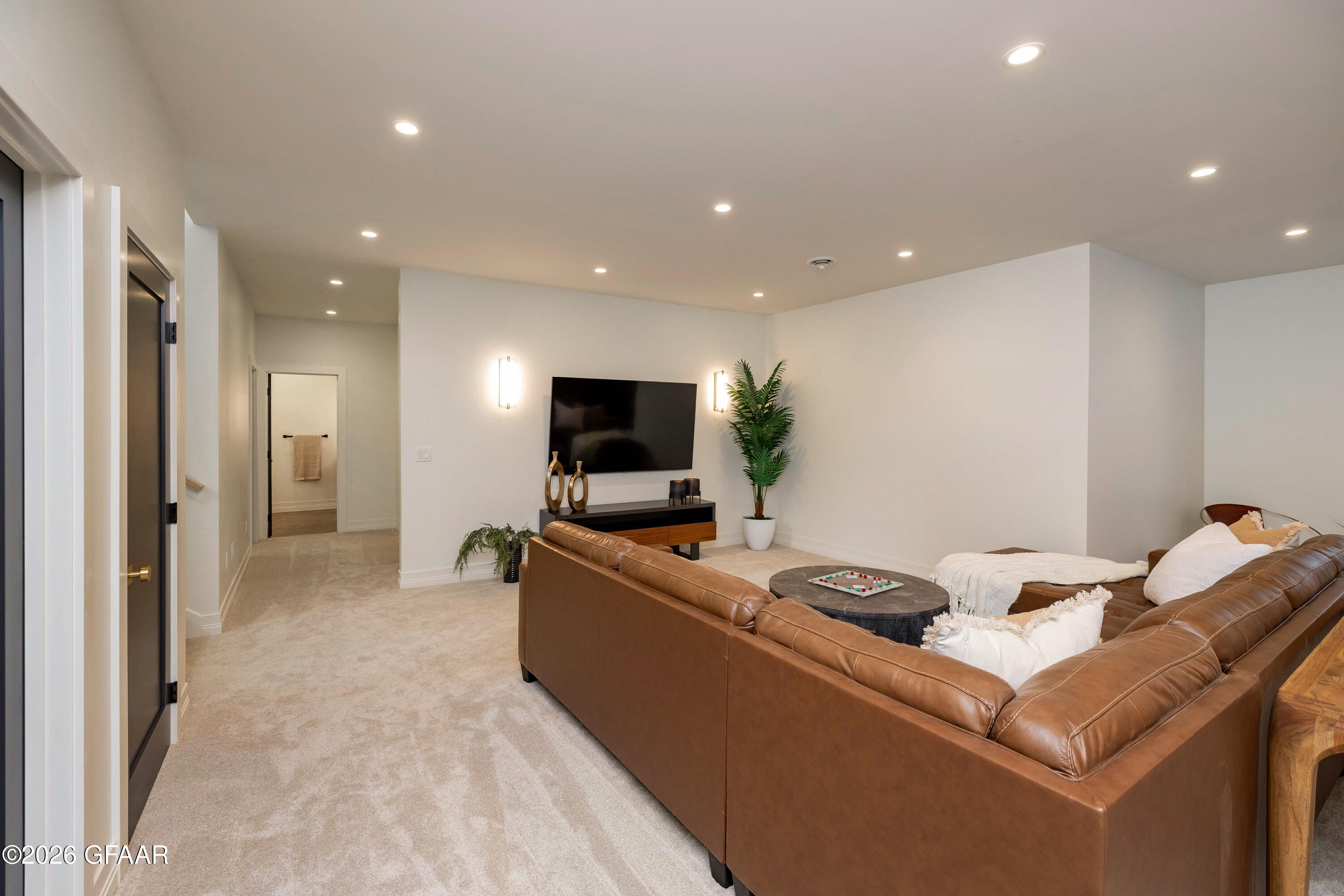 main property photo 62