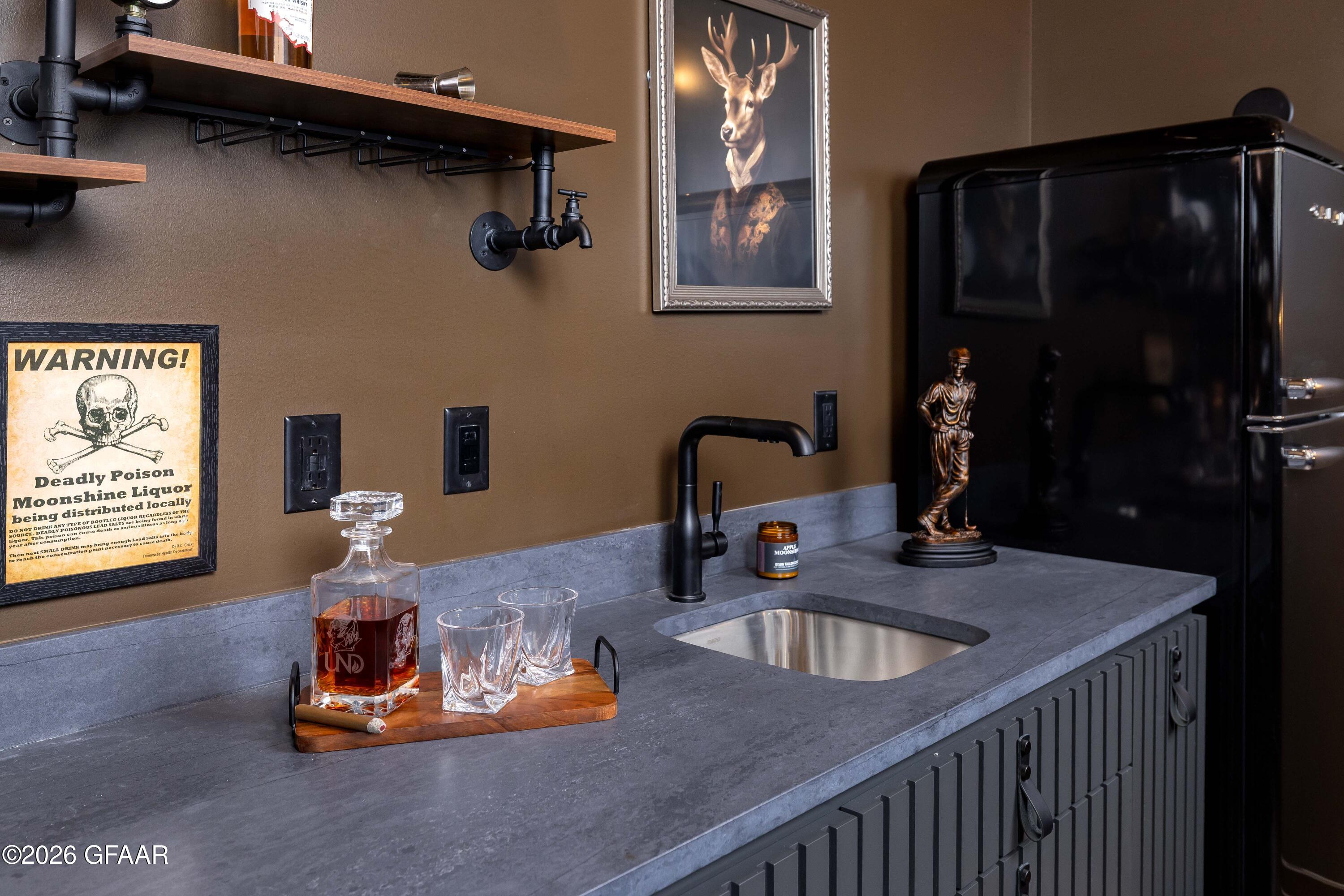main property photo 70
