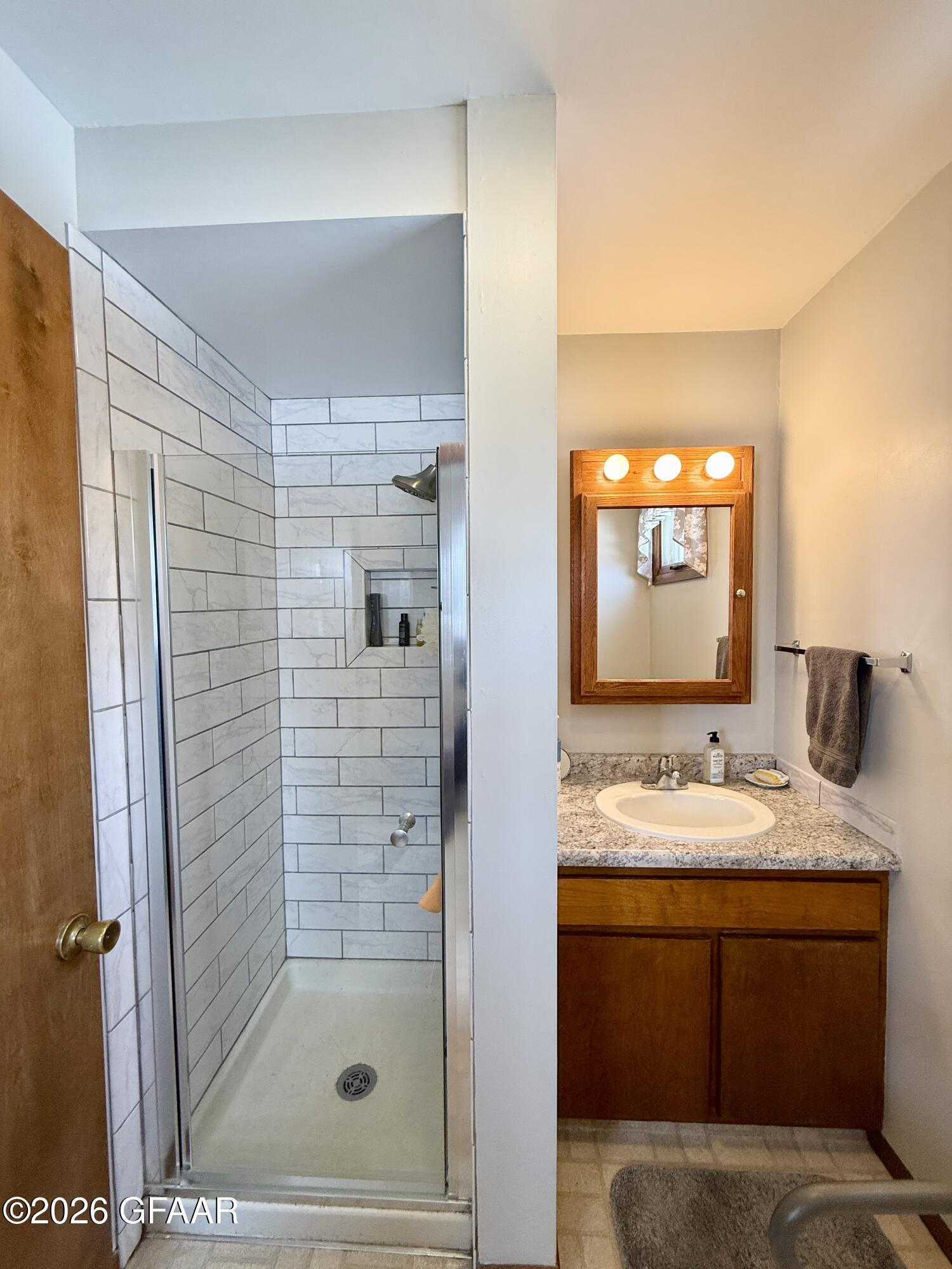 property viewer photo 13