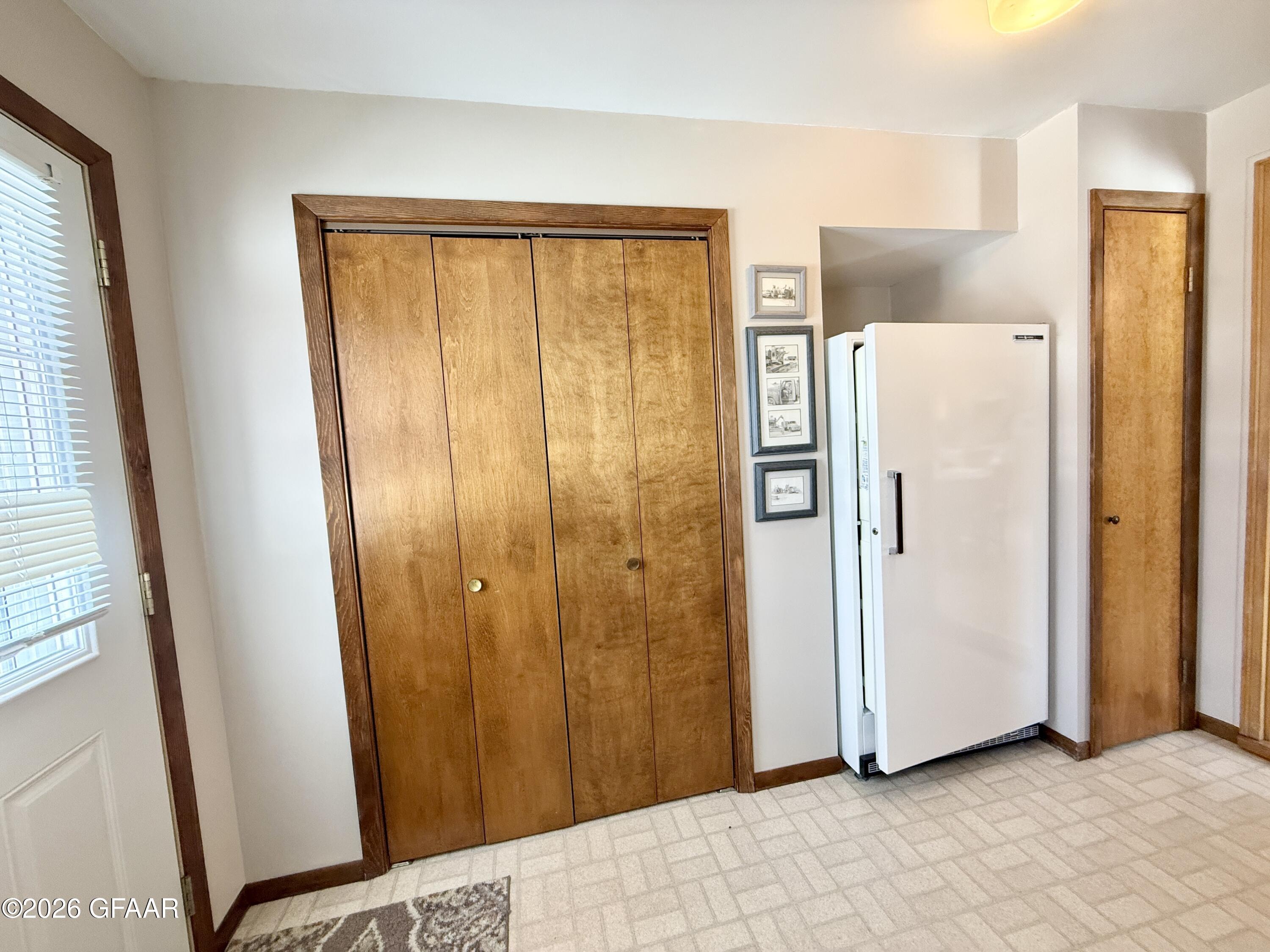 property viewer photo 14