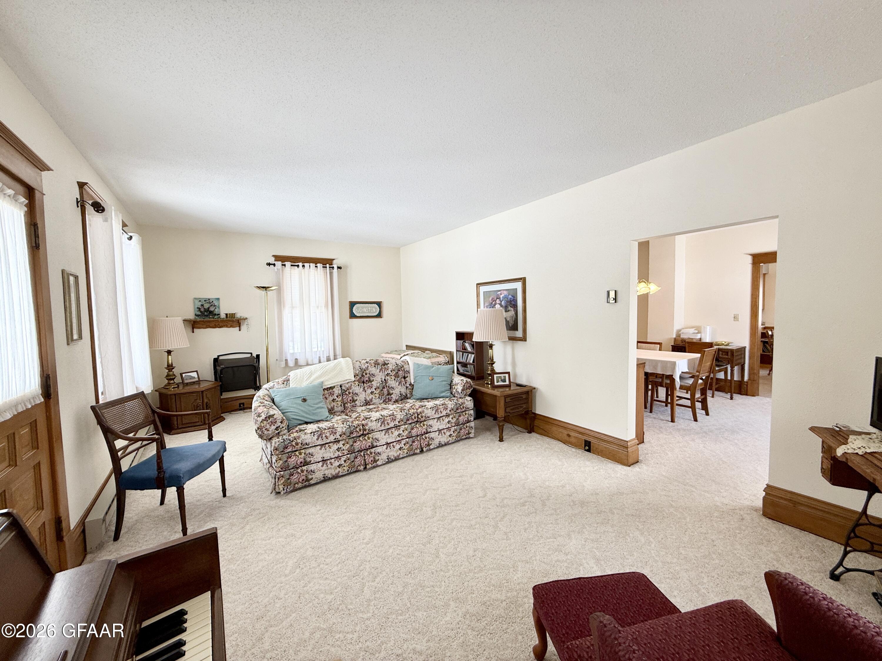 property viewer photo 22