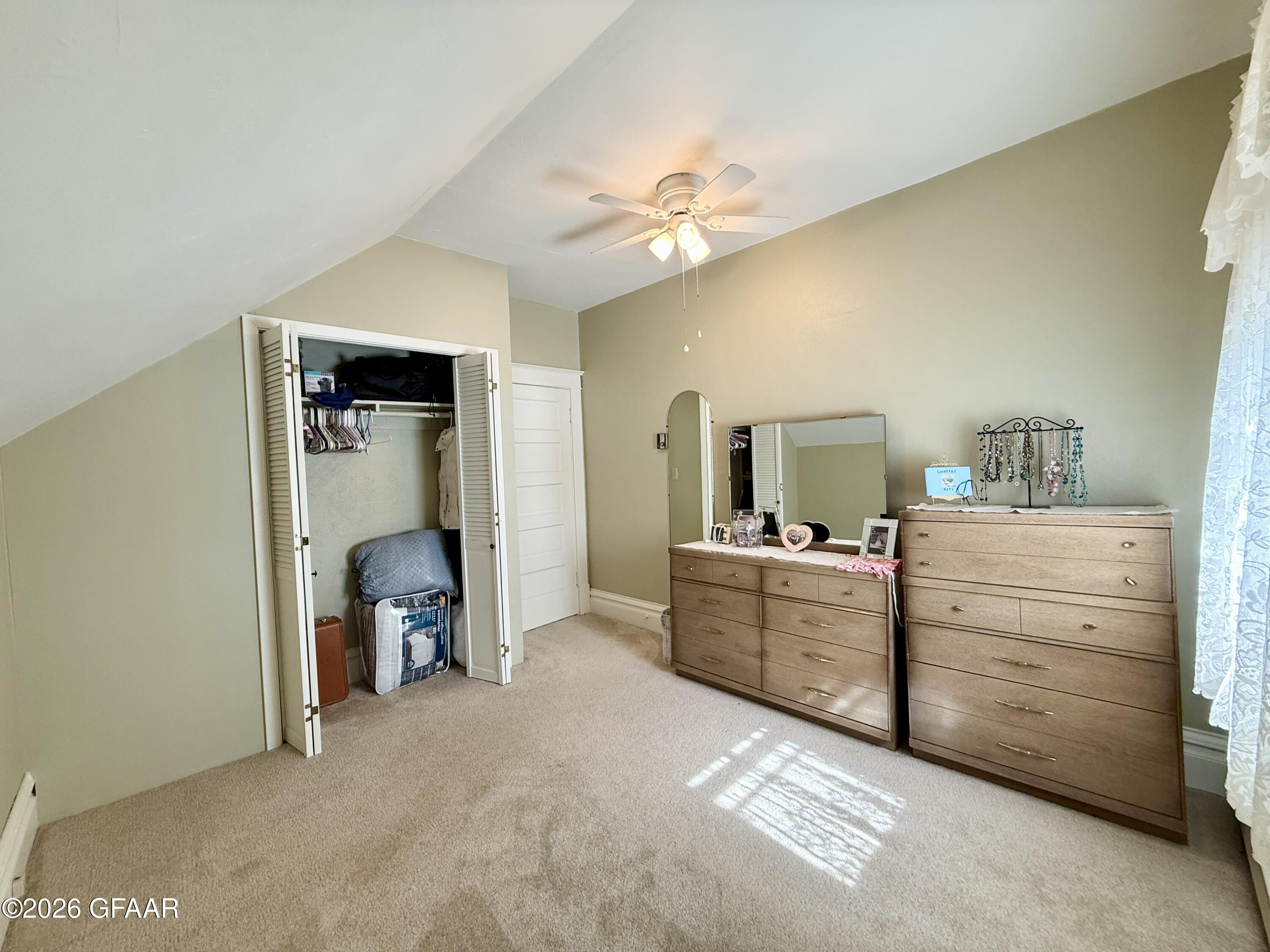 property viewer photo 27