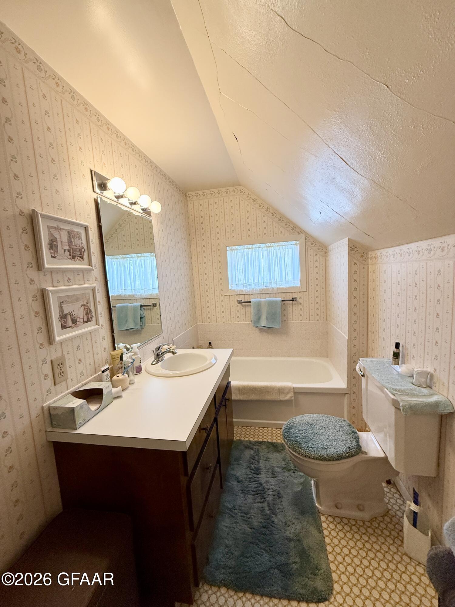 property viewer photo 31