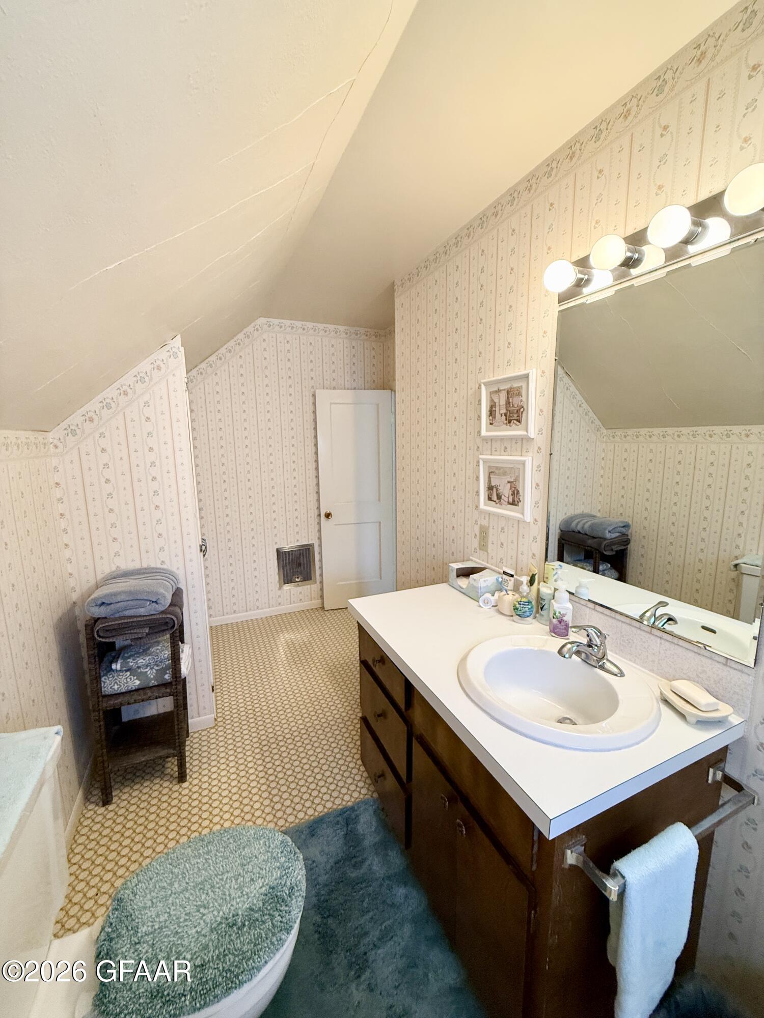 property viewer photo 32