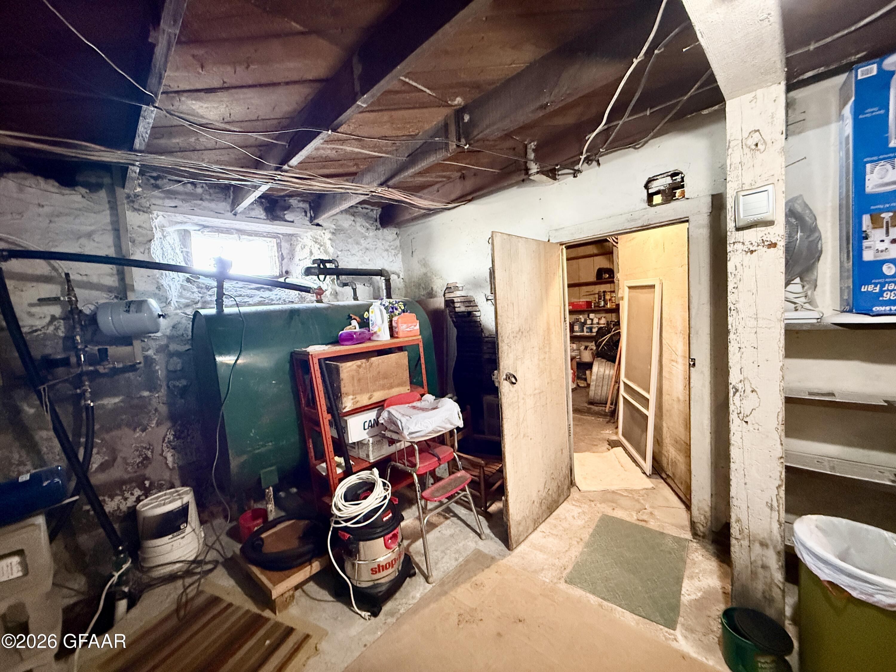 property viewer photo 40