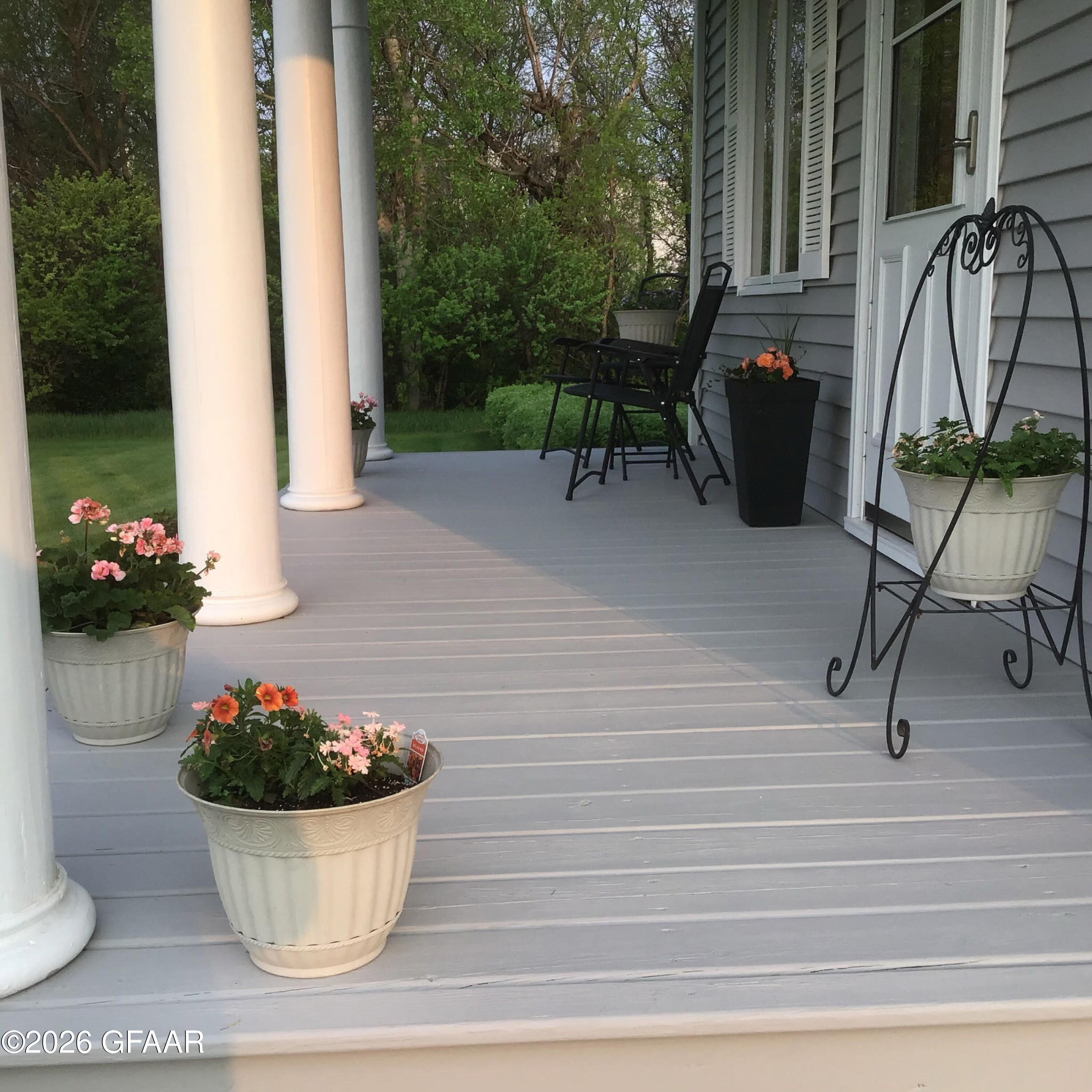 property viewer photo 5
