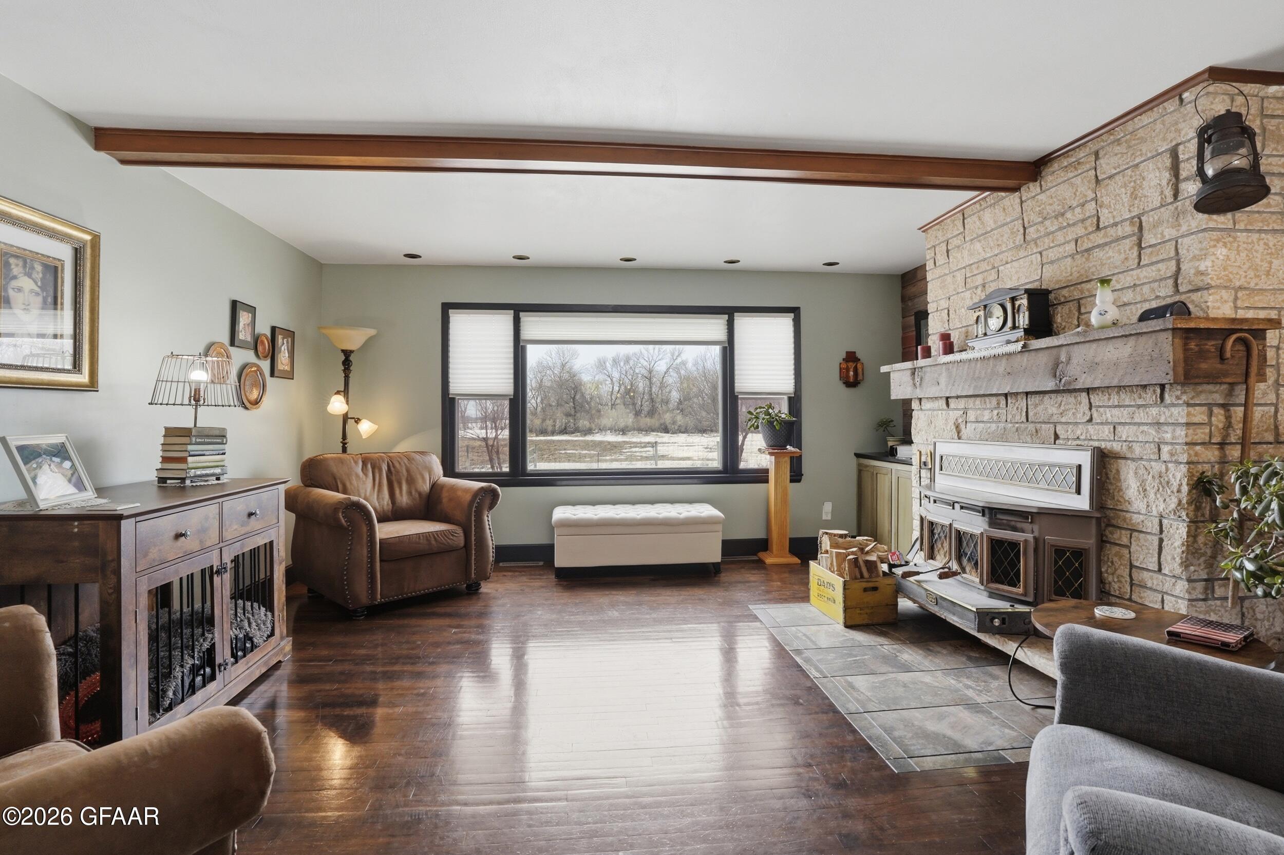 property viewer photo 13