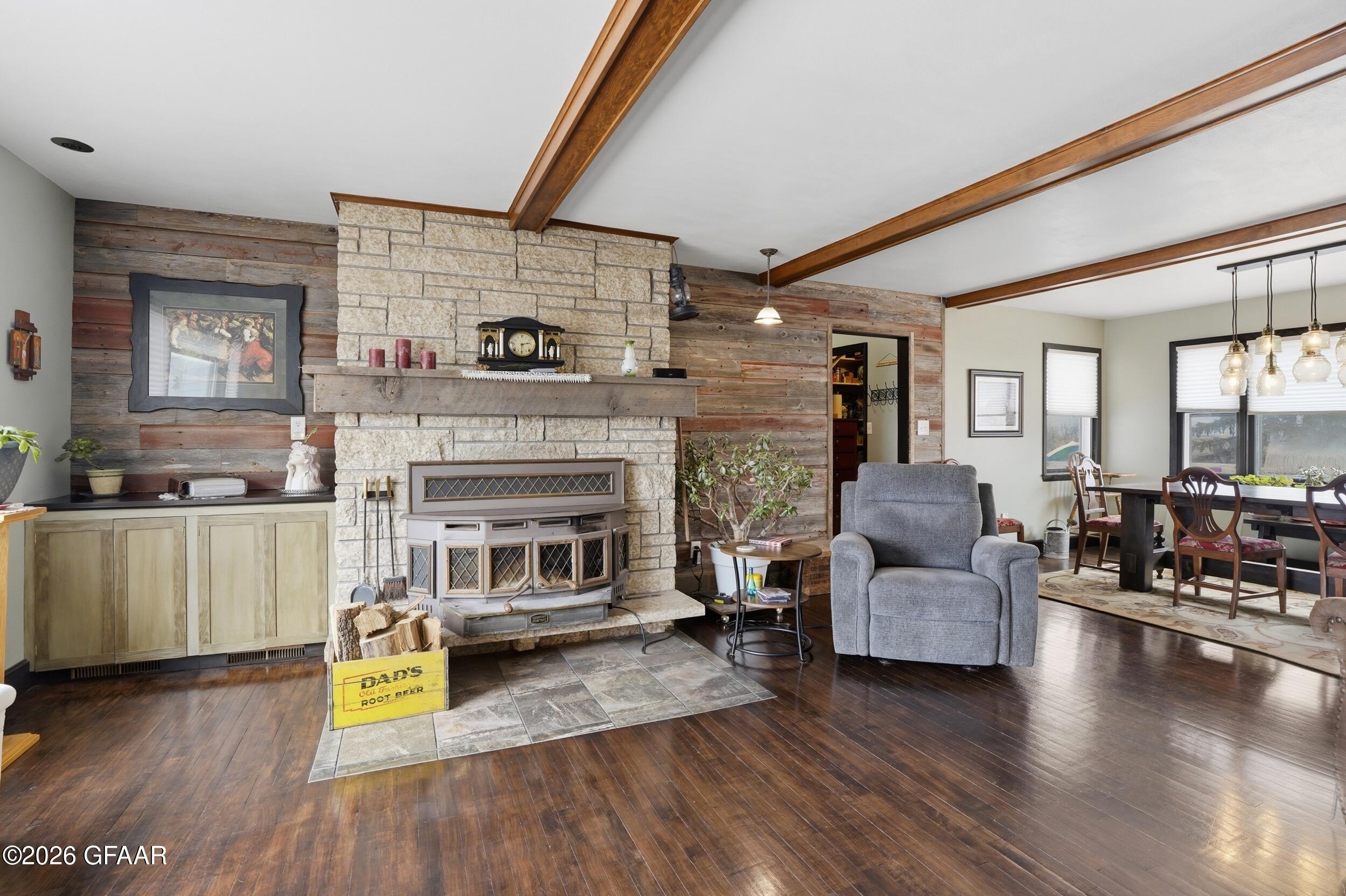 property viewer photo 14