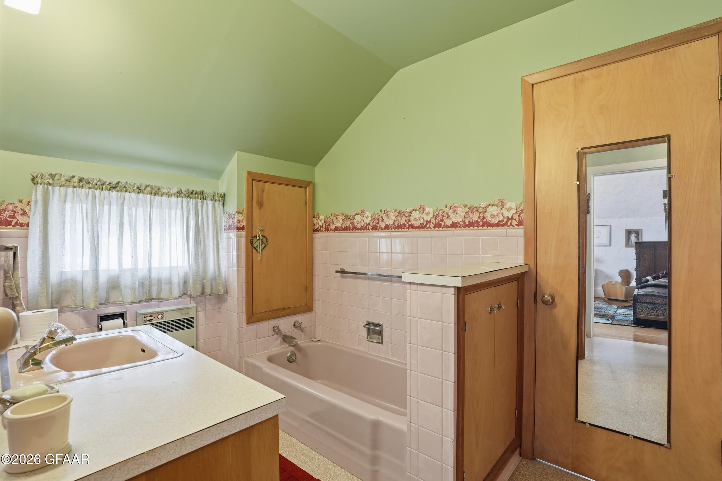 property viewer photo 29
